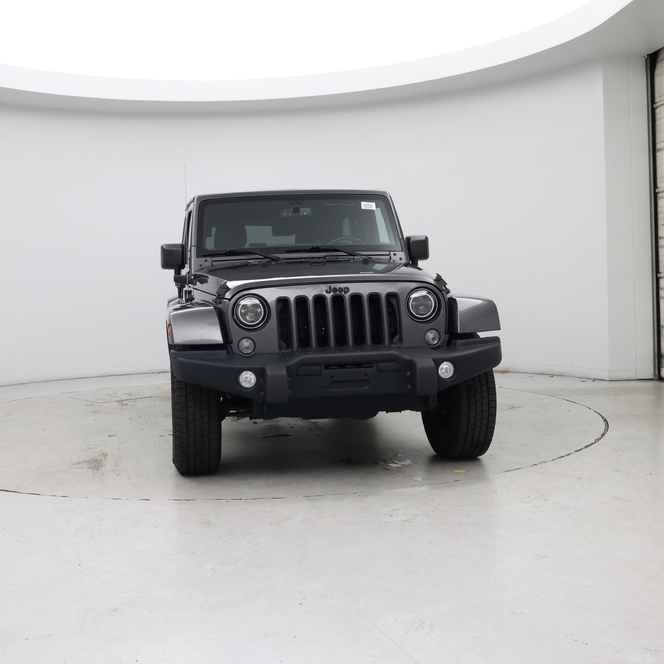 Thumbnail: 2016 Jeep Wrangler - 5