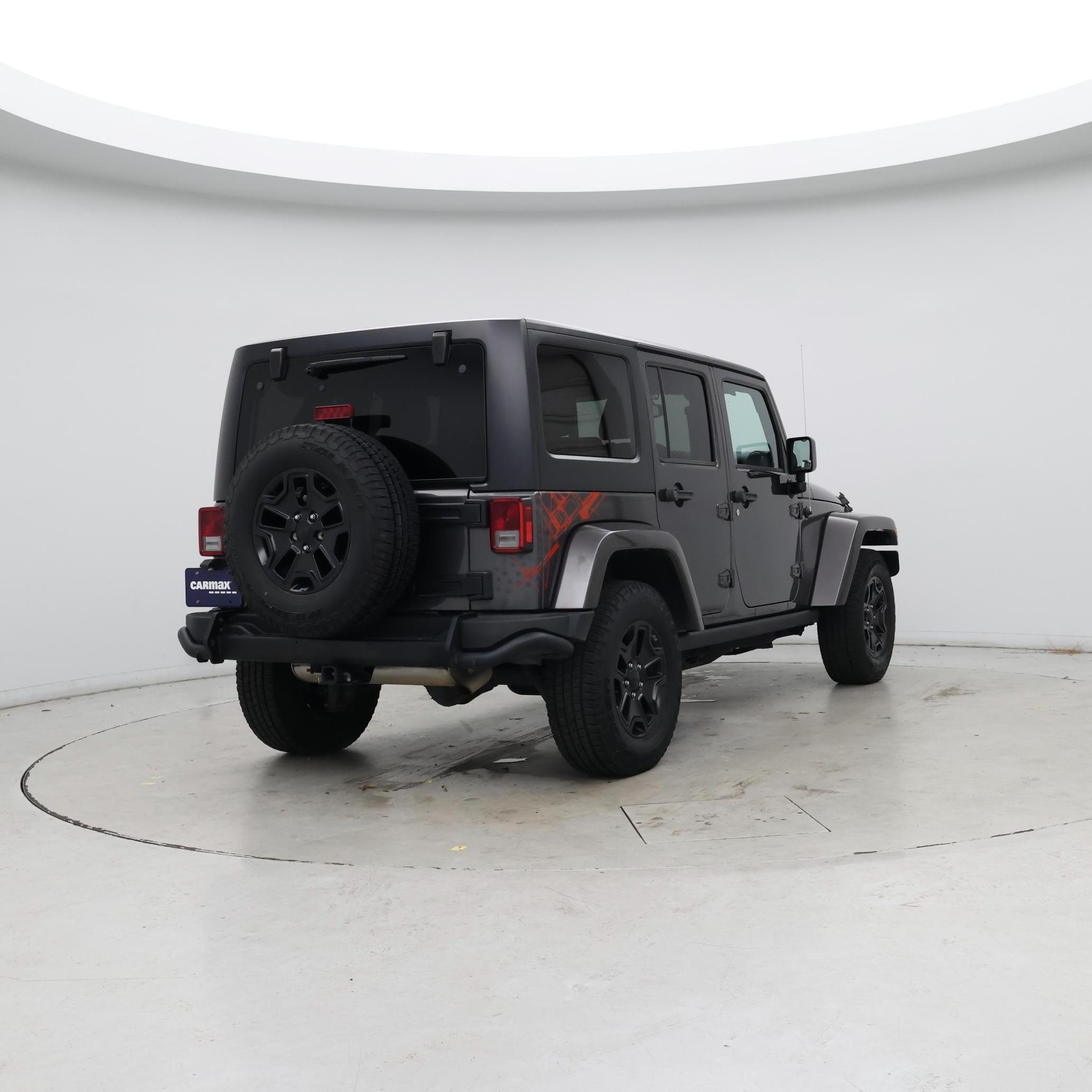 Thumbnail: 2016 Jeep Wrangler - 8
