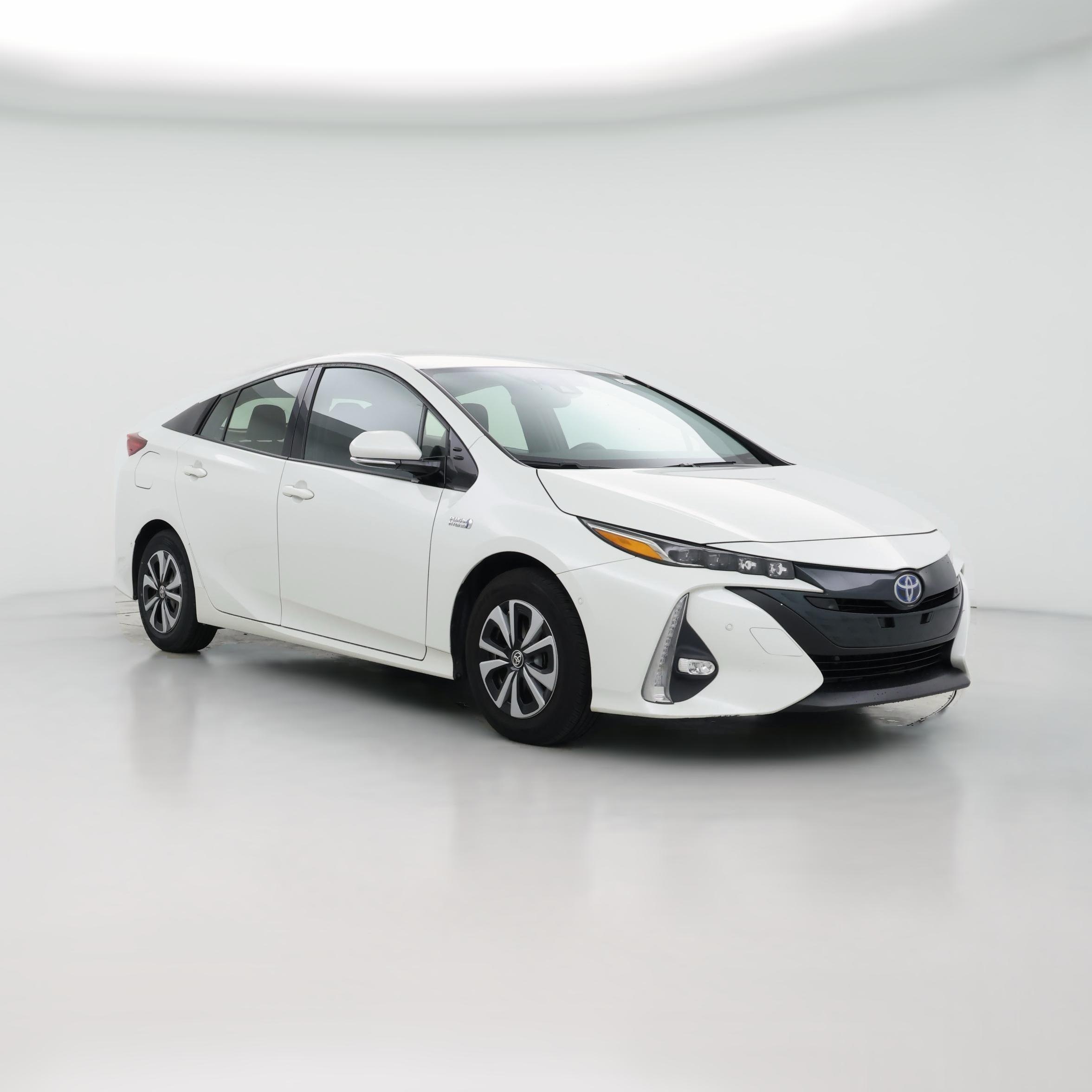 Thumbnail: 2017 Toyota Prius Prime - 1