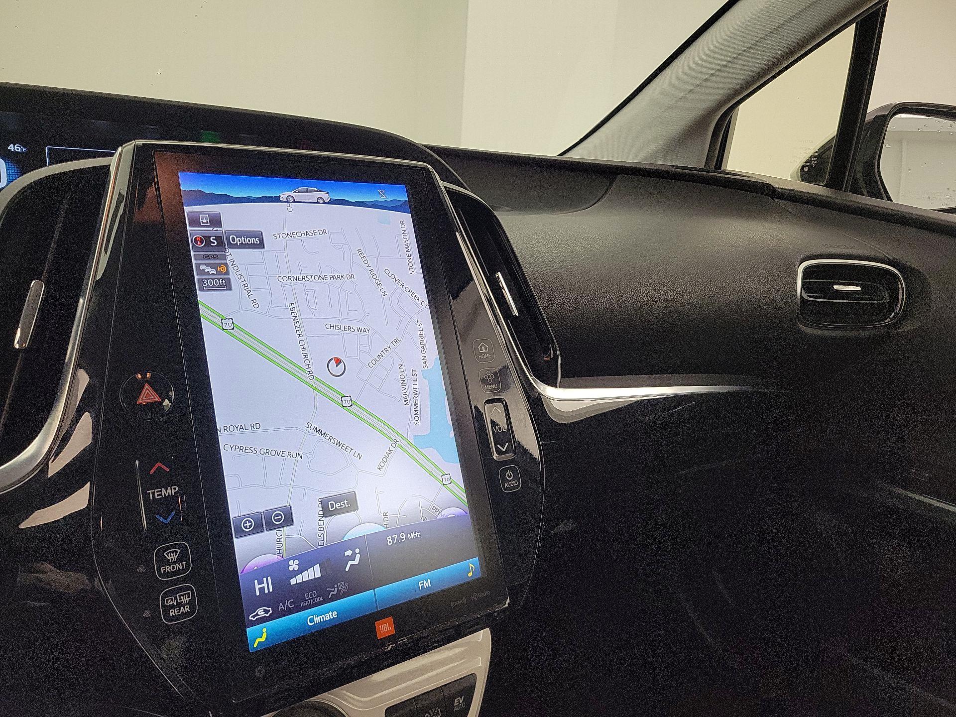 Thumbnail: 2017 Toyota Prius Prime - 14