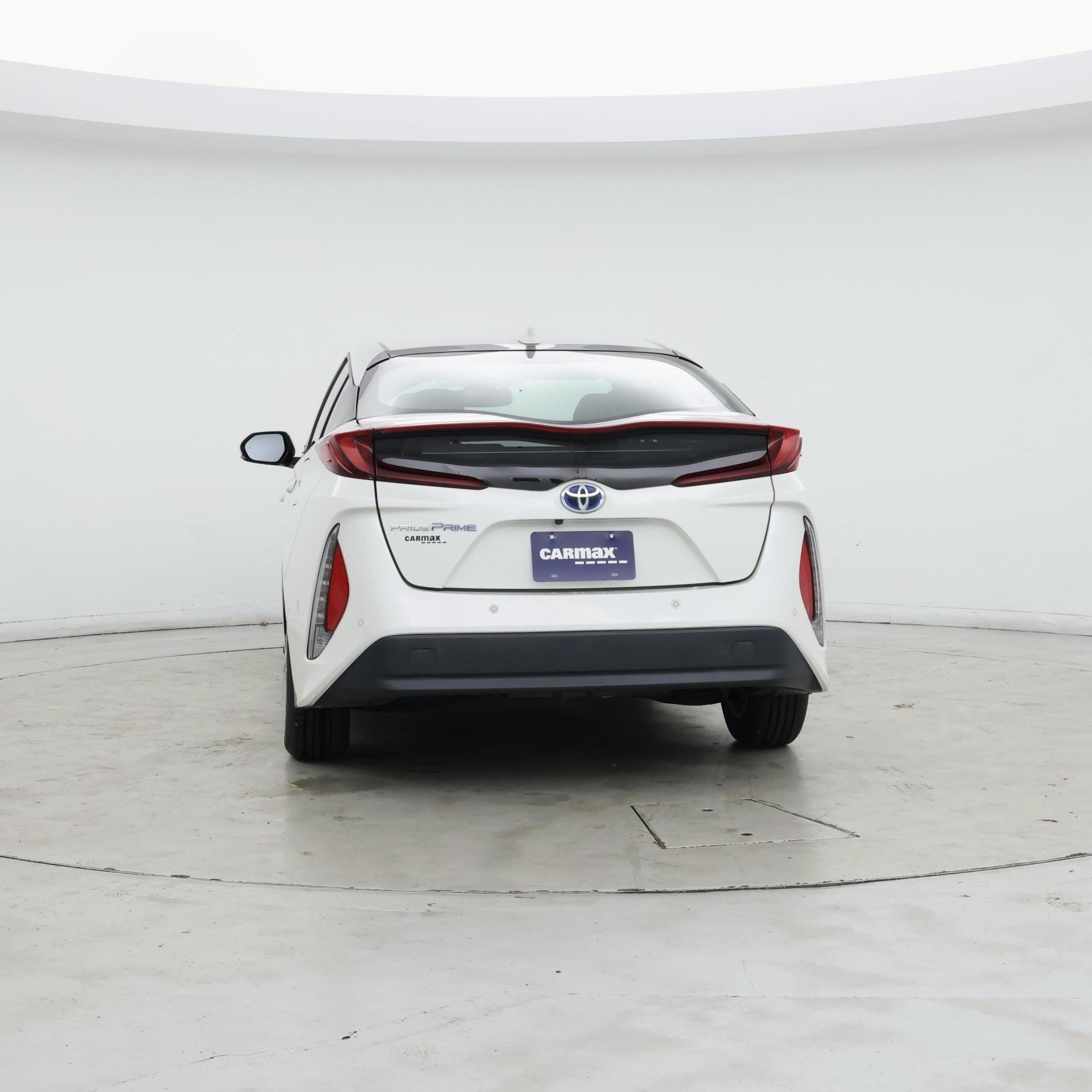Thumbnail: 2017 Toyota Prius Prime - 6