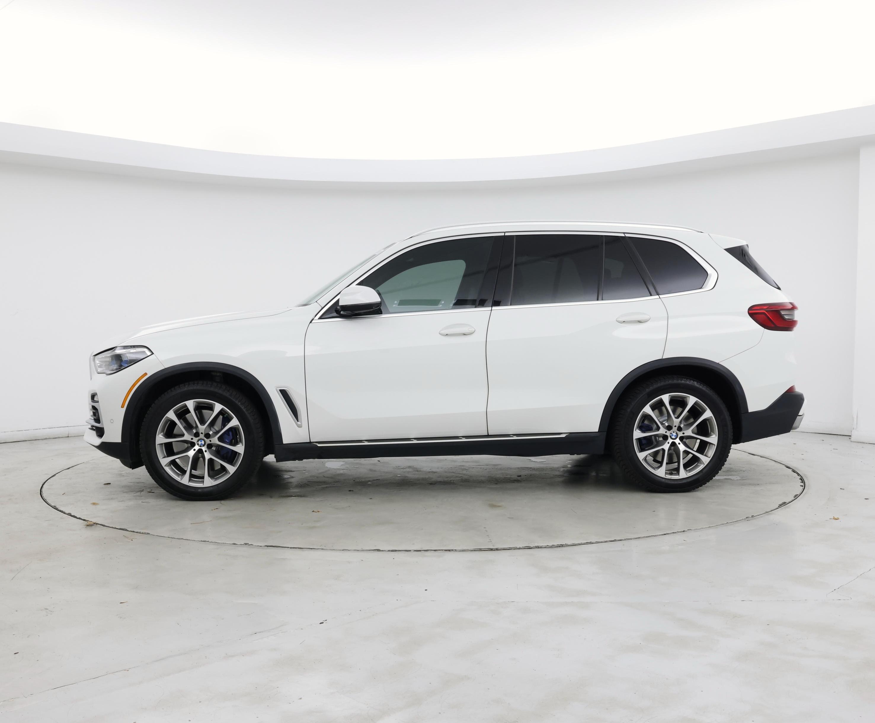 Thumbnail: 2020 BMW X5 - 3
