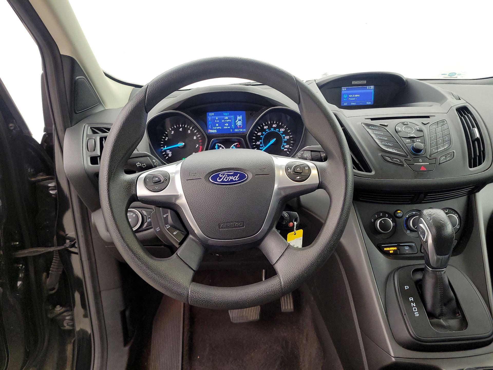 Thumbnail: 2015 Ford Escape - 10