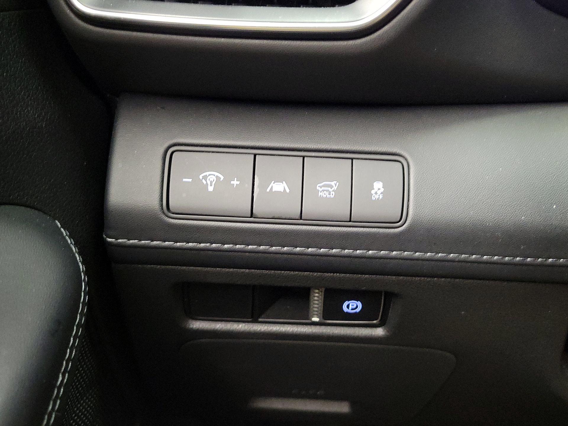 Thumbnail: 2021 Hyundai Santa Fe - 13