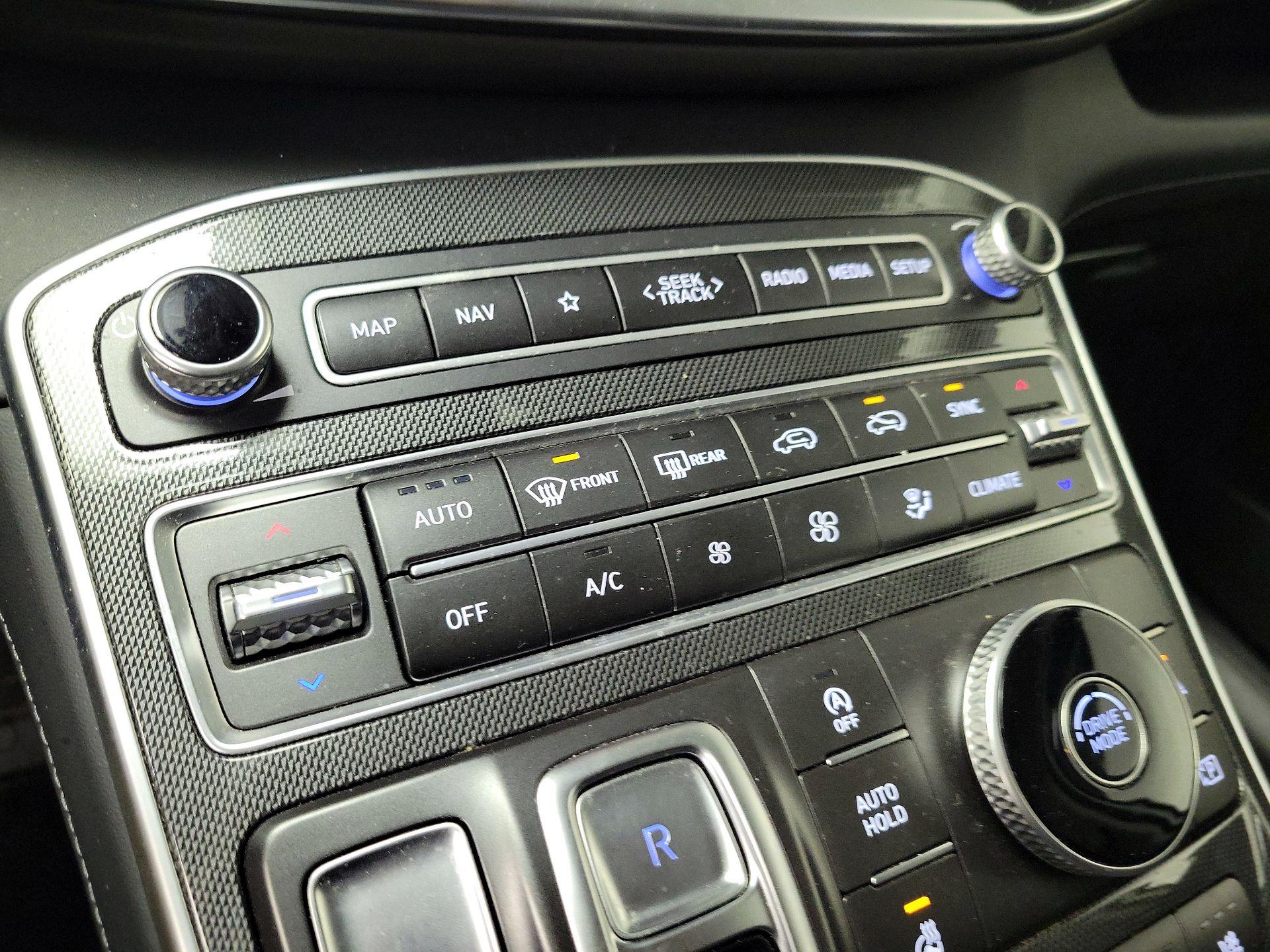 Thumbnail: 2021 Hyundai Santa Fe - 16