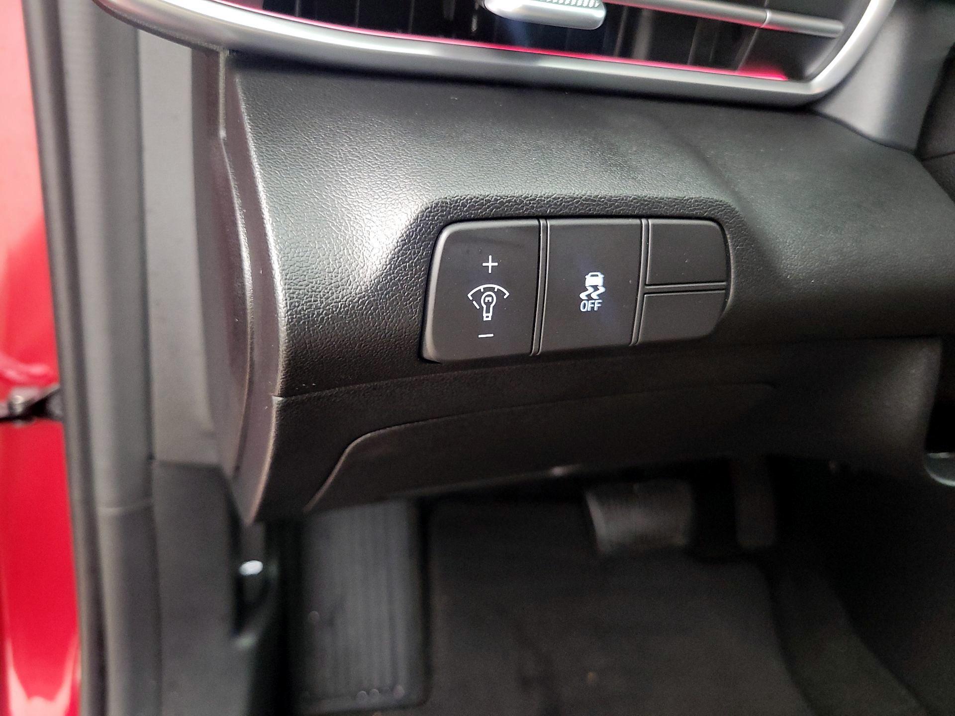 Thumbnail: 2025 Hyundai Elantra - 13