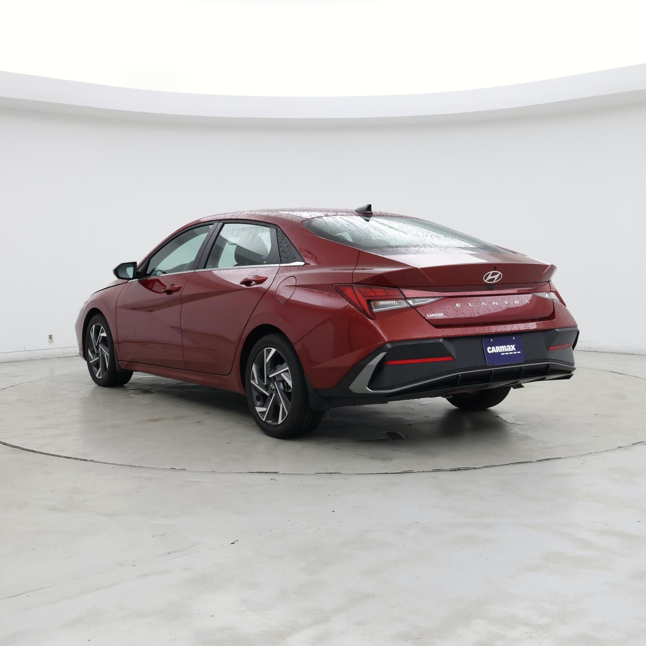 Thumbnail: 2025 Hyundai Elantra - 2