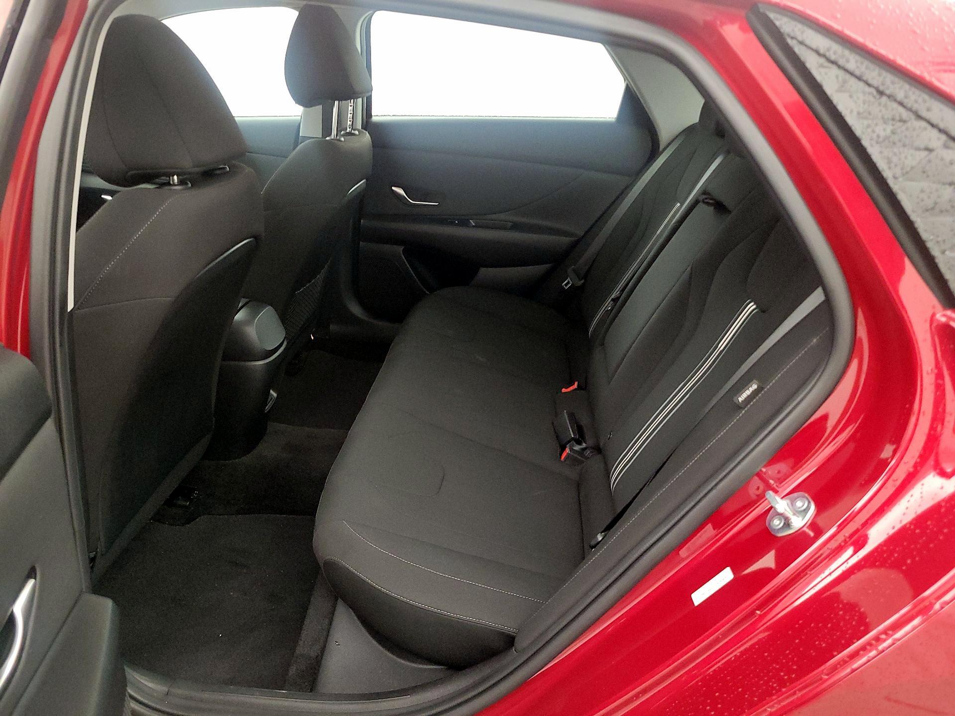 Thumbnail: 2025 Hyundai Elantra - 20