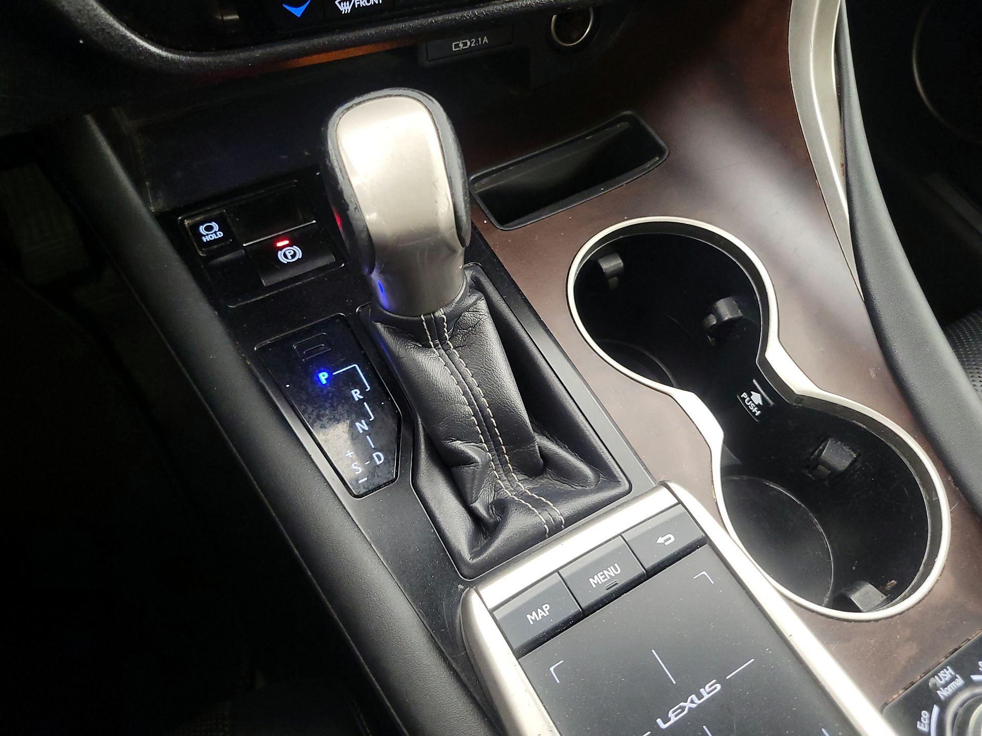 Thumbnail: 2020 Lexus RX - 18