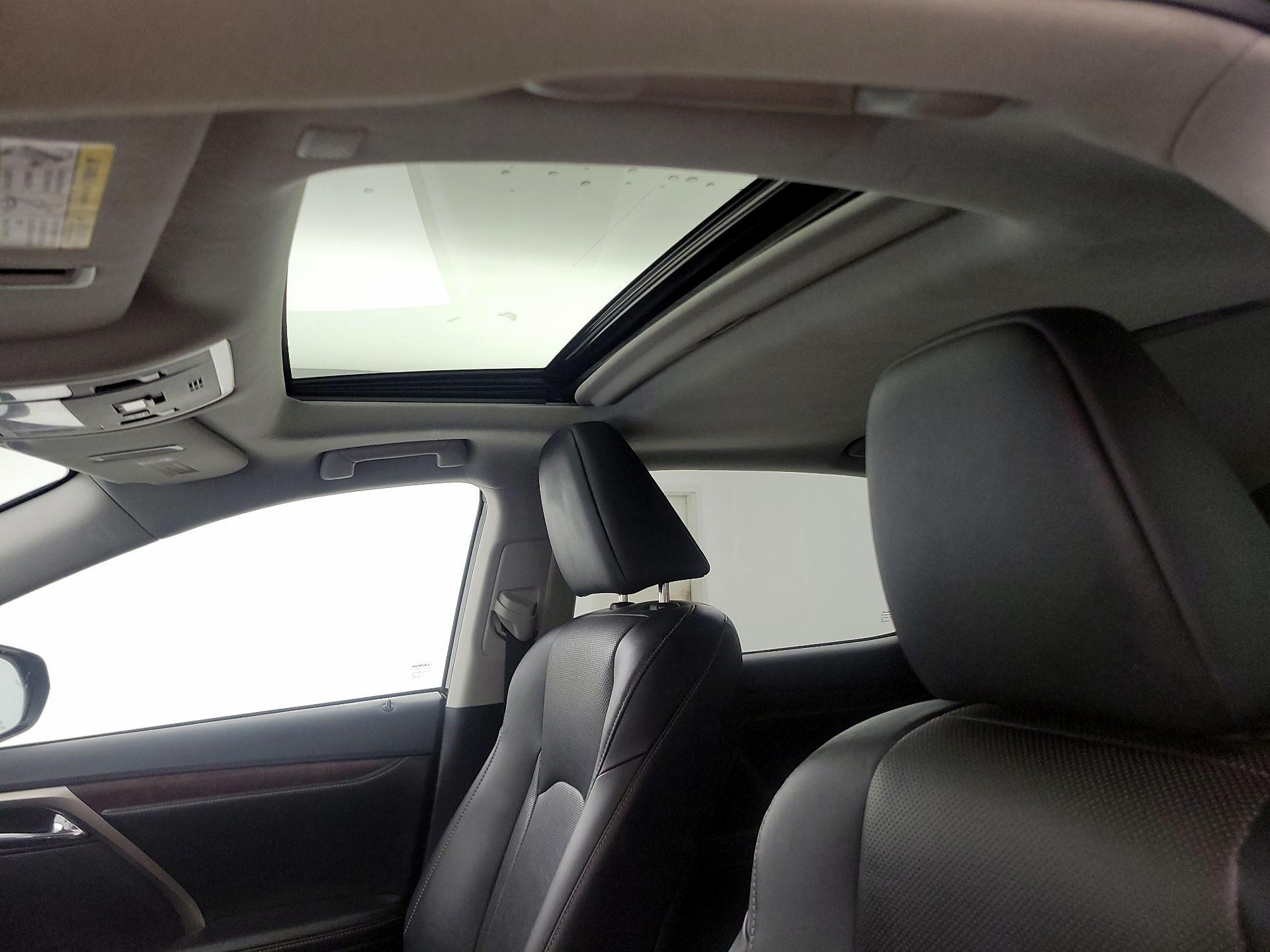 Thumbnail: 2020 Lexus RX - 20