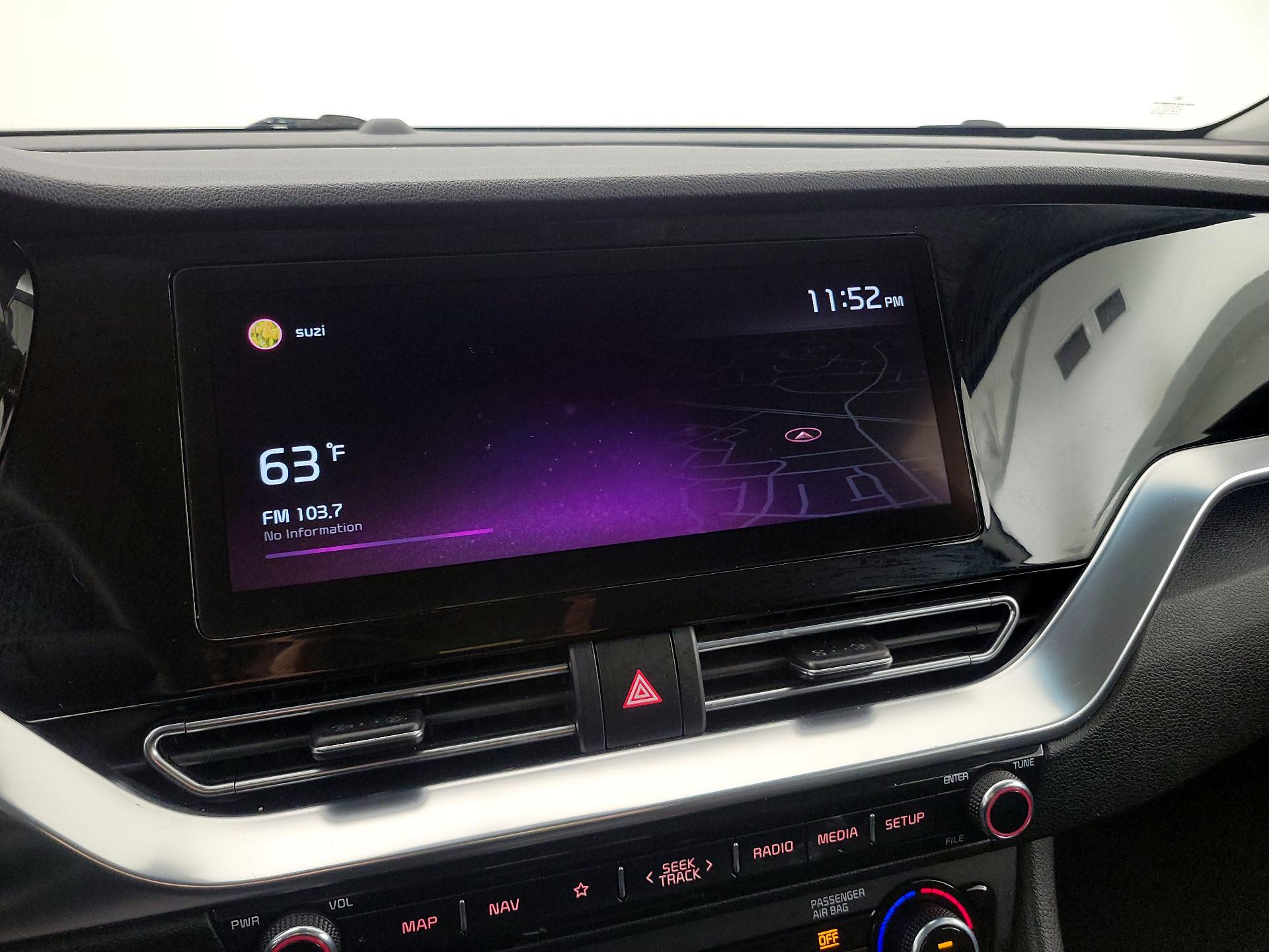 Thumbnail: 2021 Kia Niro - 16