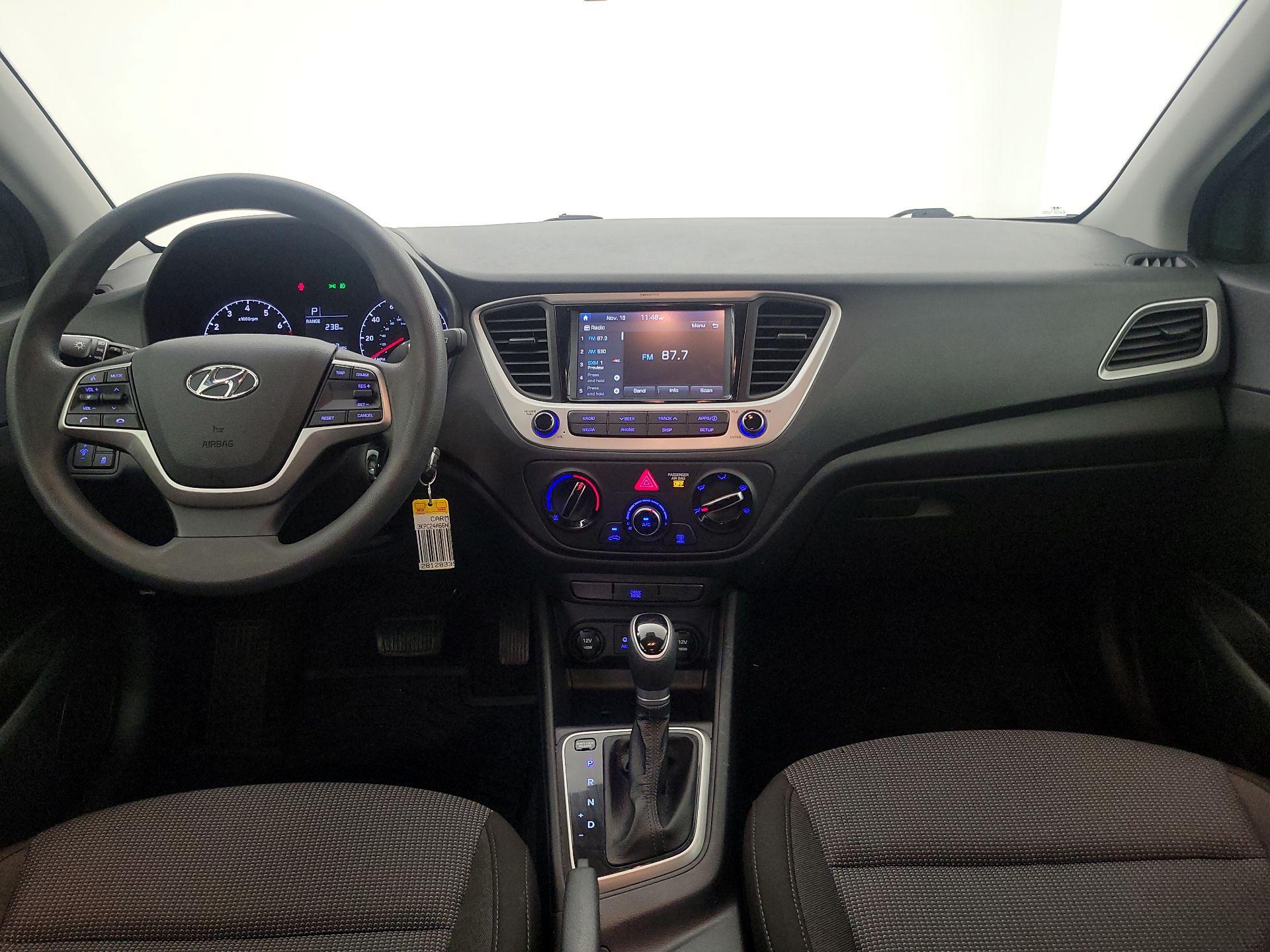 Thumbnail: 2022 Hyundai Accent - 9