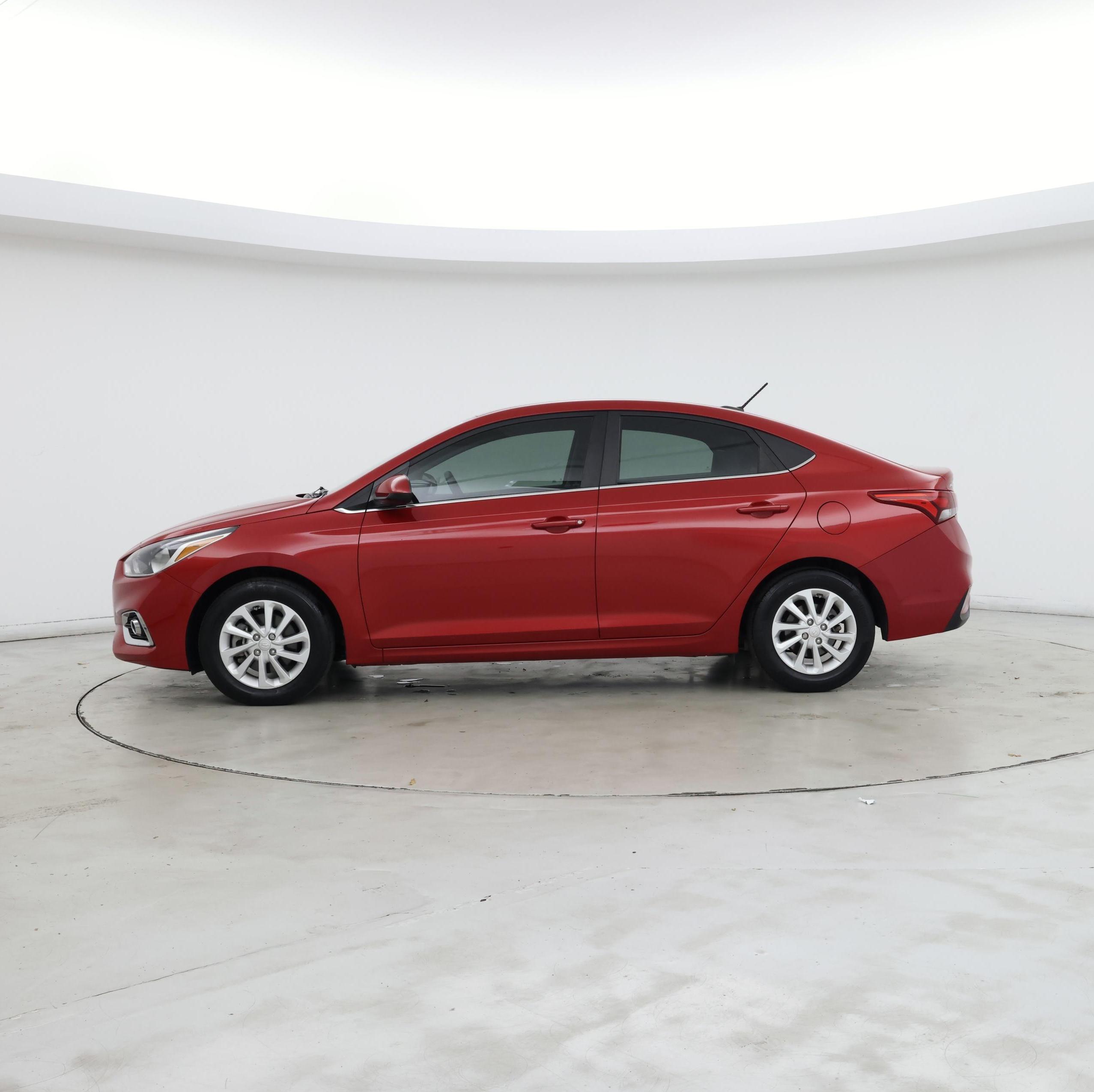 Thumbnail: 2022 Hyundai Accent - 3