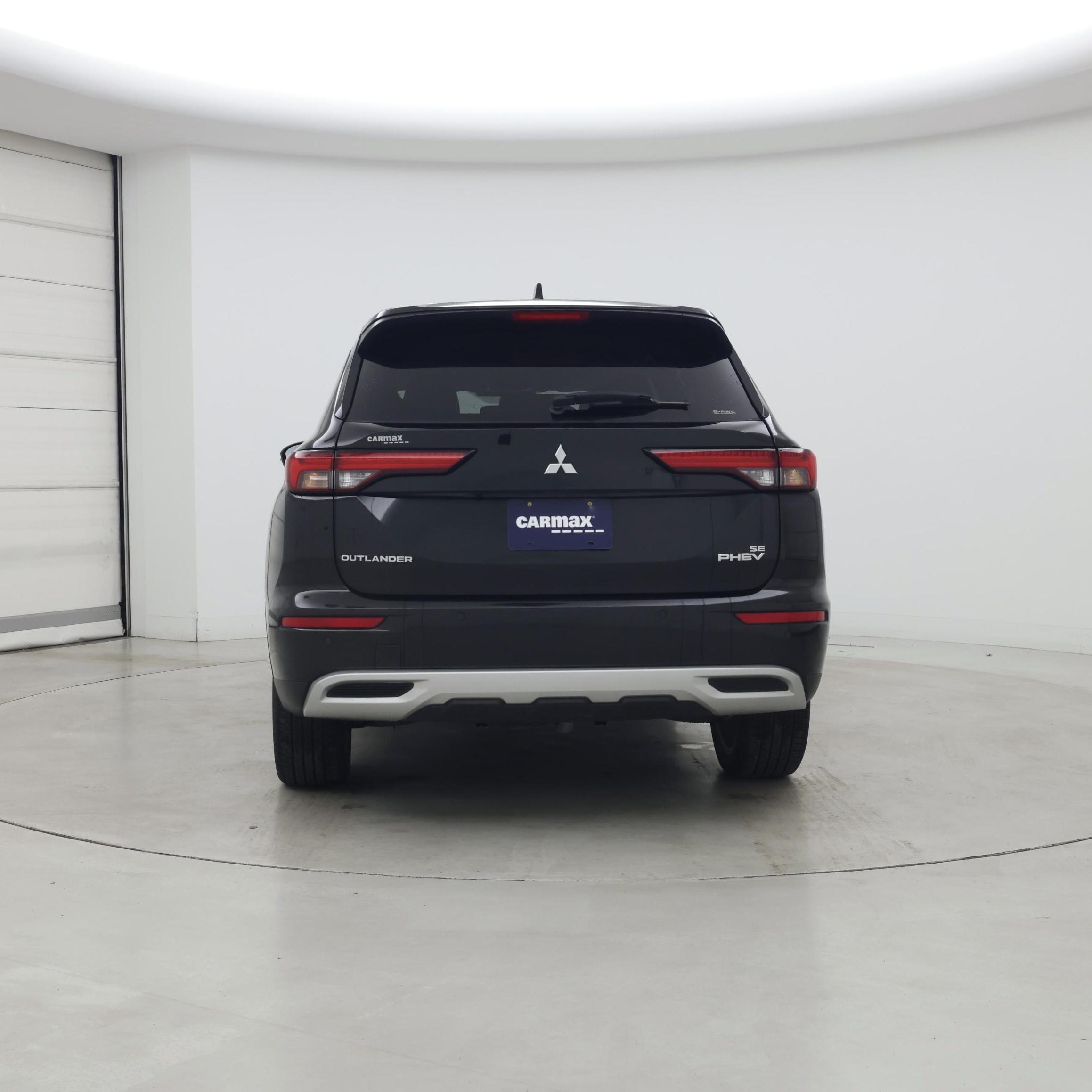 Thumbnail: 2023 Mitsubishi Outlander - 6