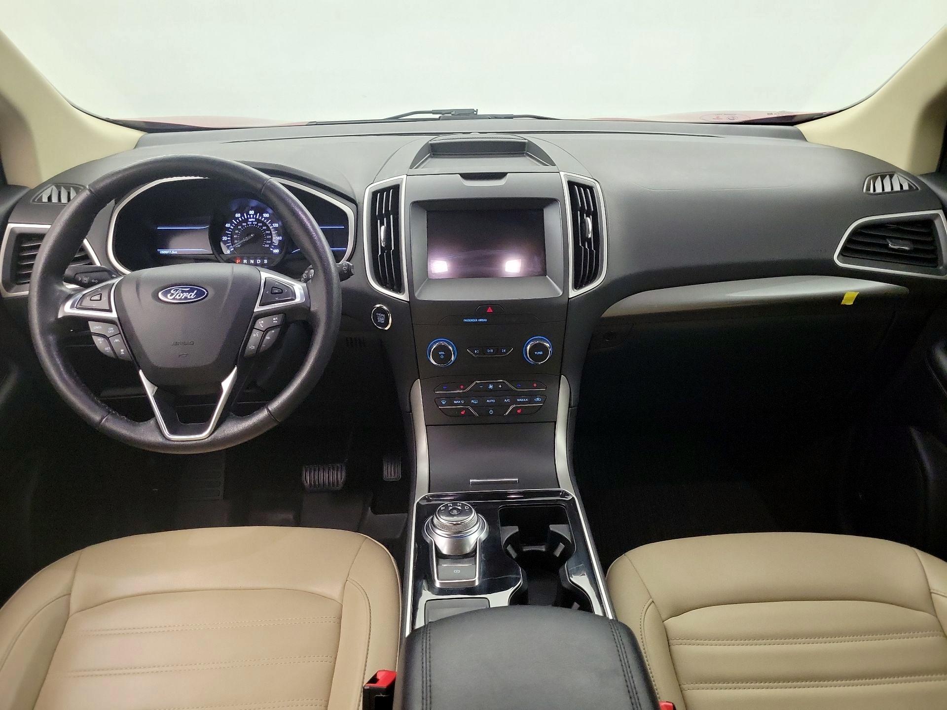 Thumbnail: 2020 Ford Edge - 8