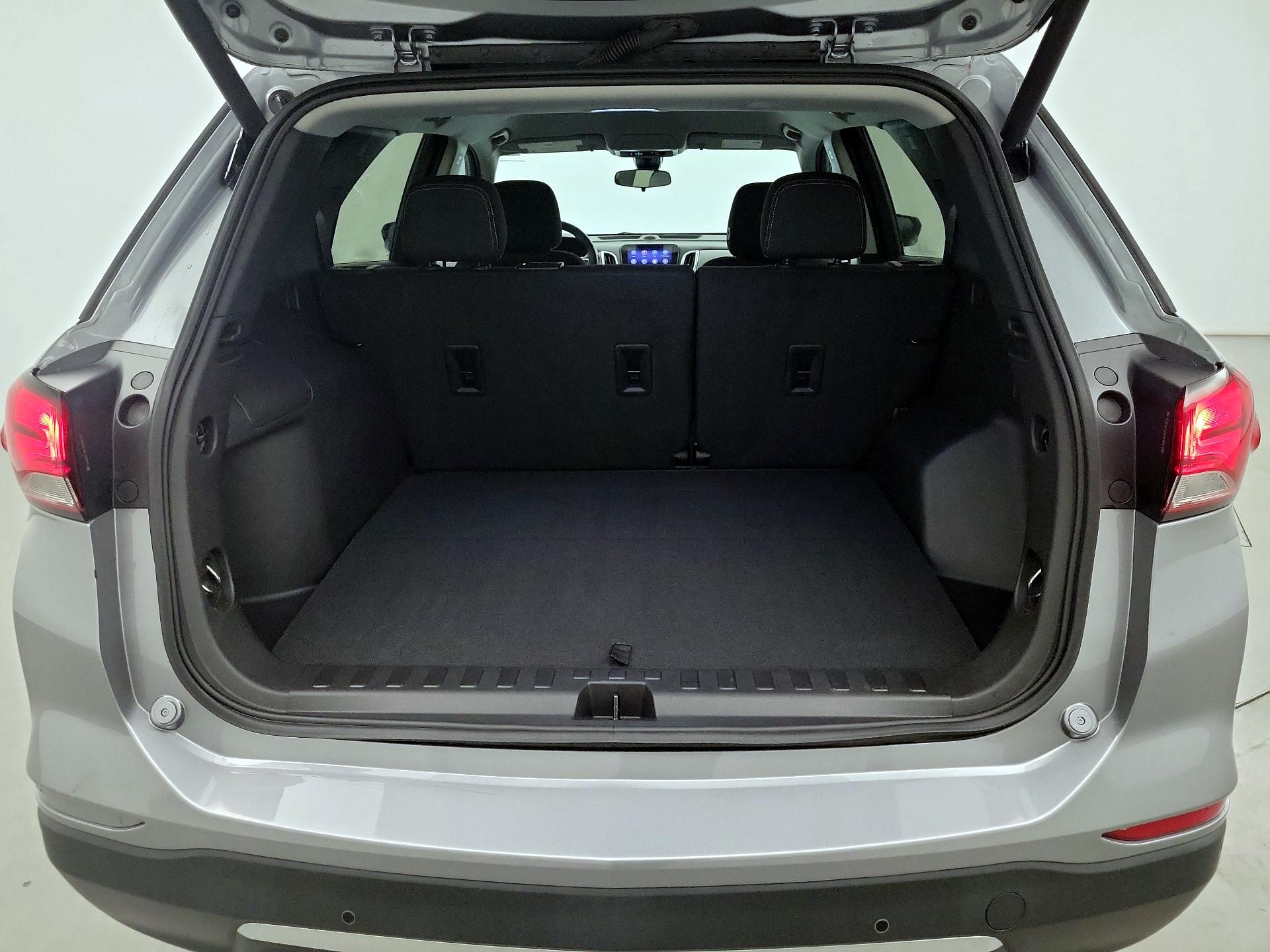 Thumbnail: 2024 Chevrolet Equinox - 18