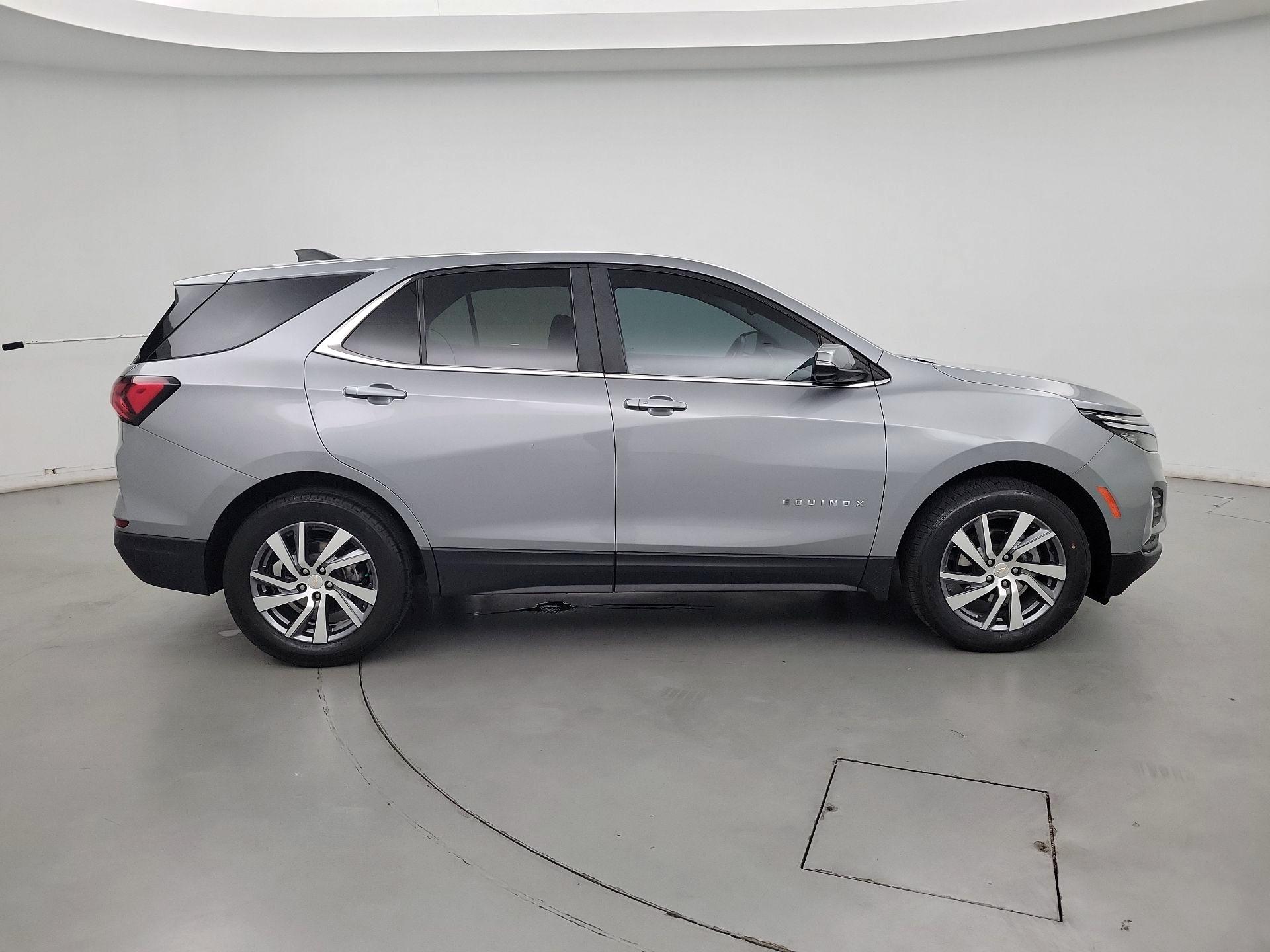 Thumbnail: 2024 Chevrolet Equinox - 4