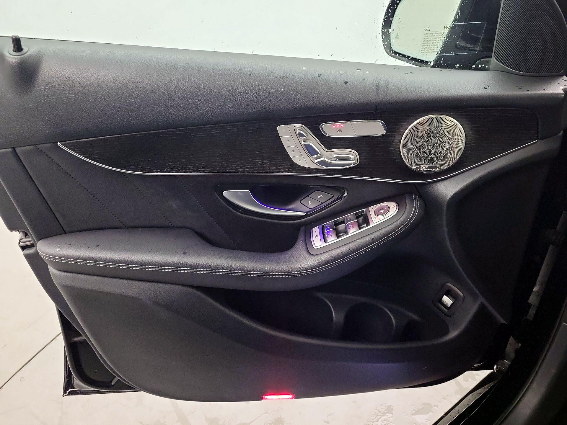 Thumbnail: 2021 Mercedes-Benz GLC - 10