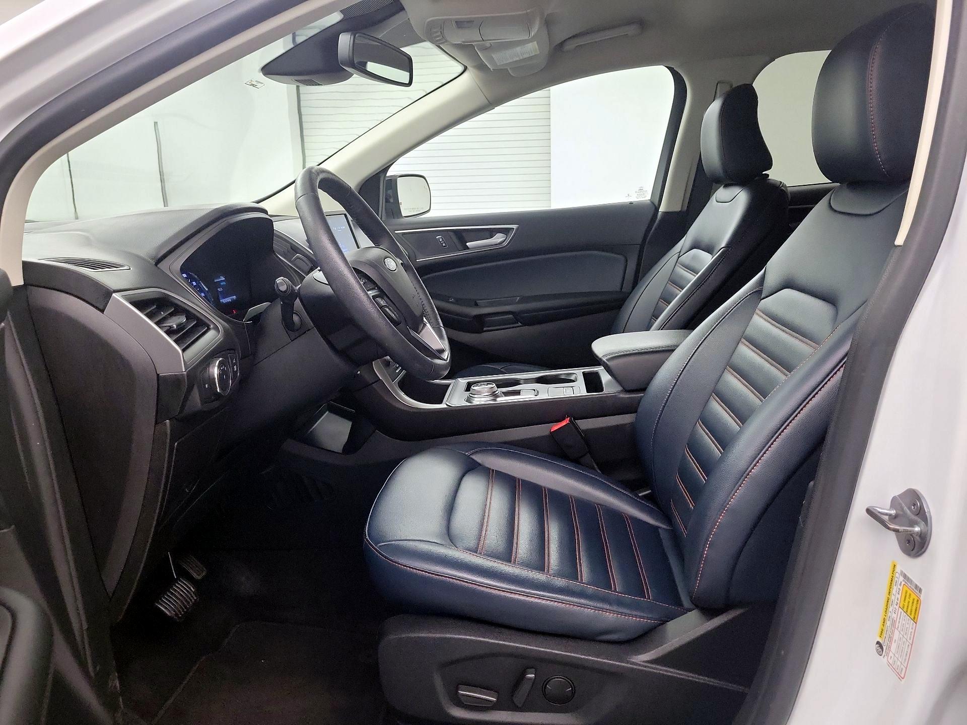 Thumbnail: 2022 Ford Edge - 9