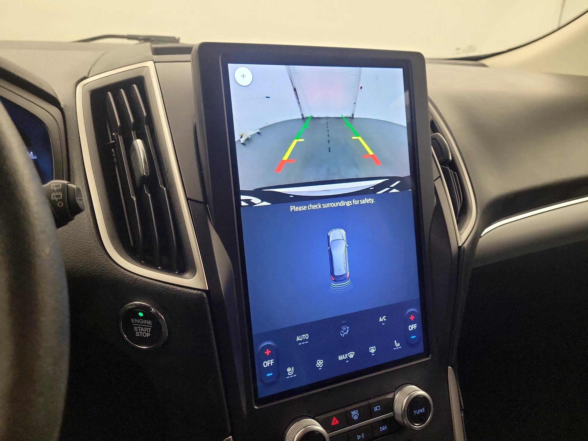 Thumbnail: 2022 Ford Edge - 12