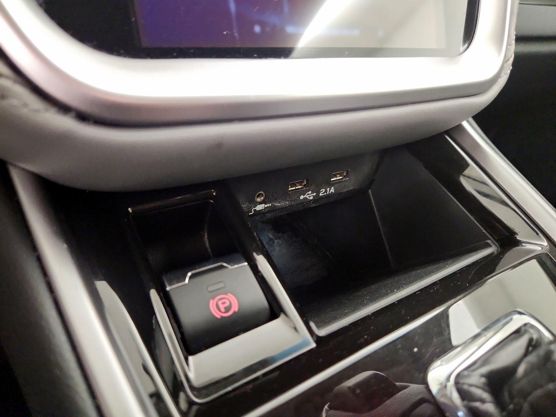 Thumbnail: 2022 Subaru Outback - 18