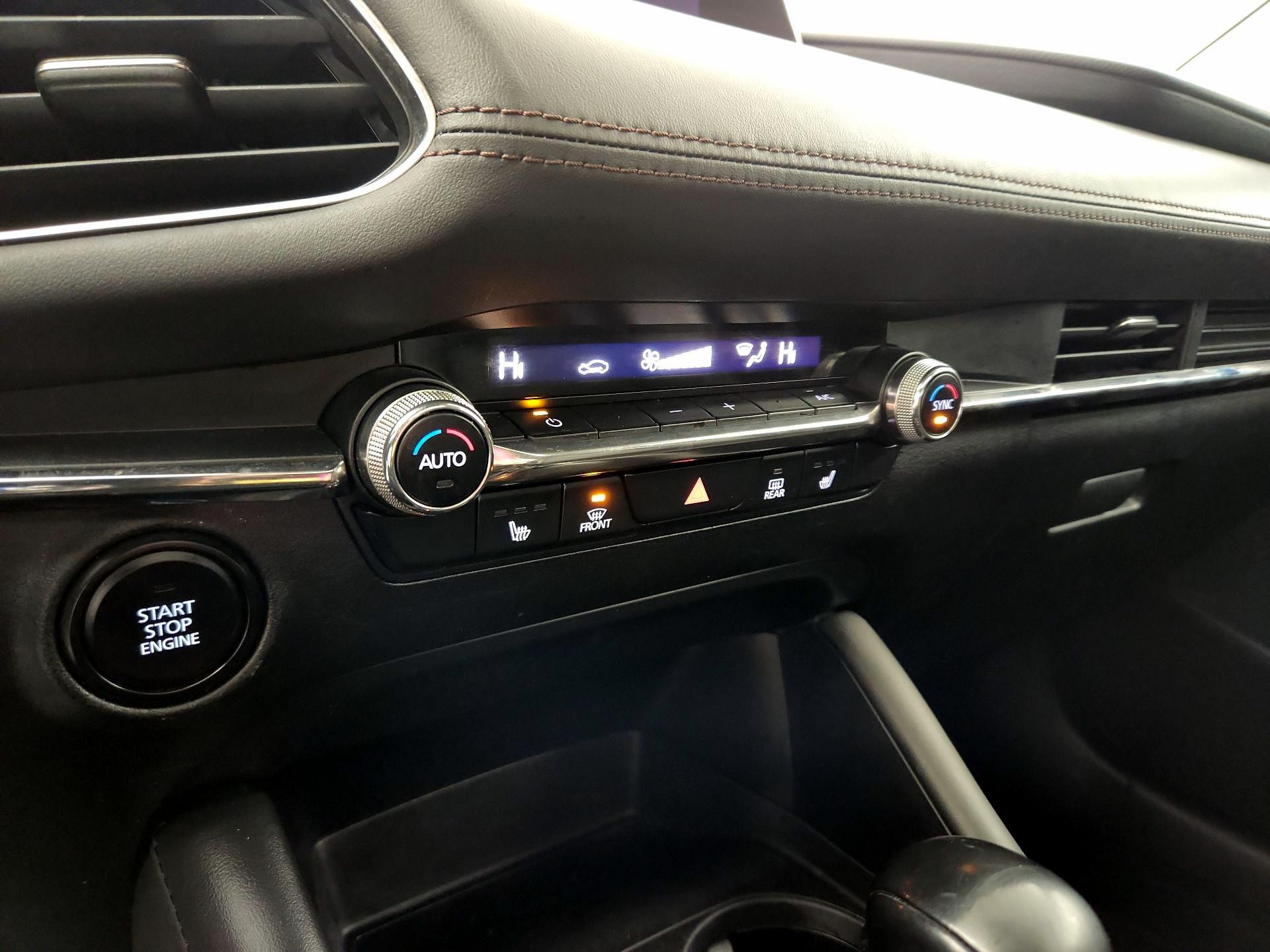 Thumbnail: 2021 Mazda Mazda3 - 15