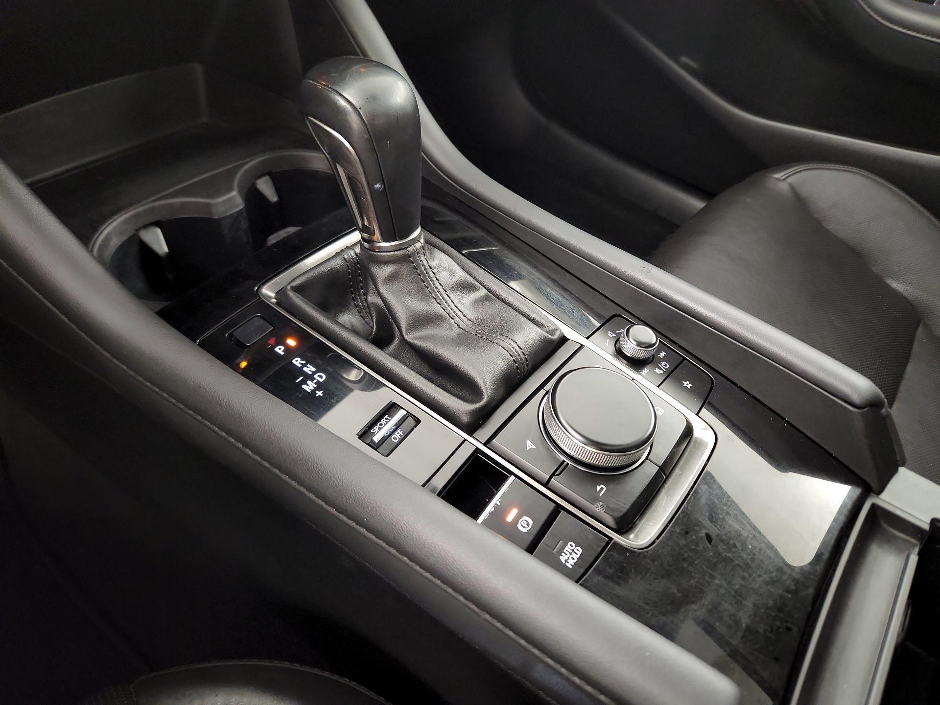 Thumbnail: 2021 Mazda Mazda3 - 16