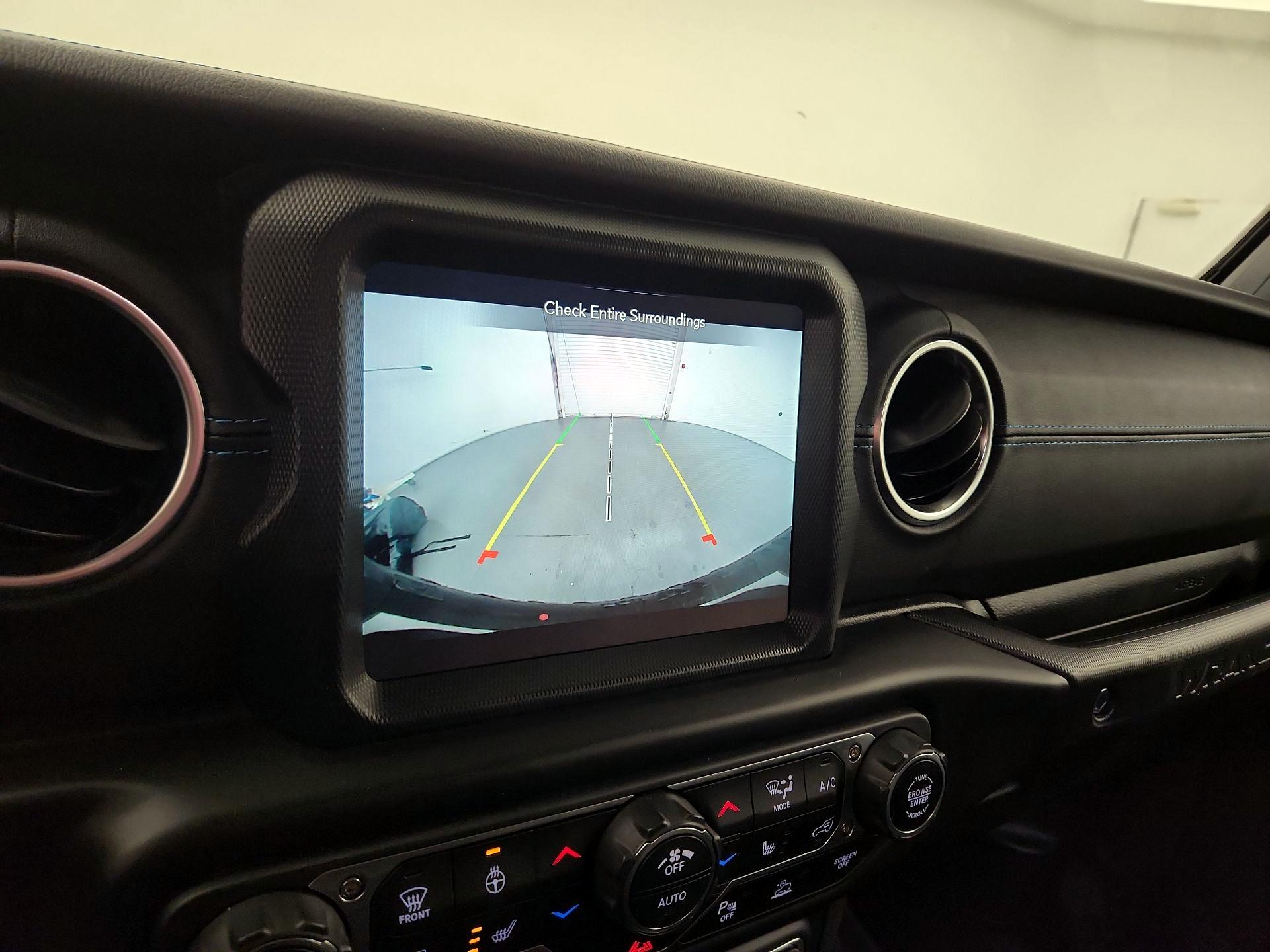 Thumbnail: 2021 Jeep Wrangler - 13