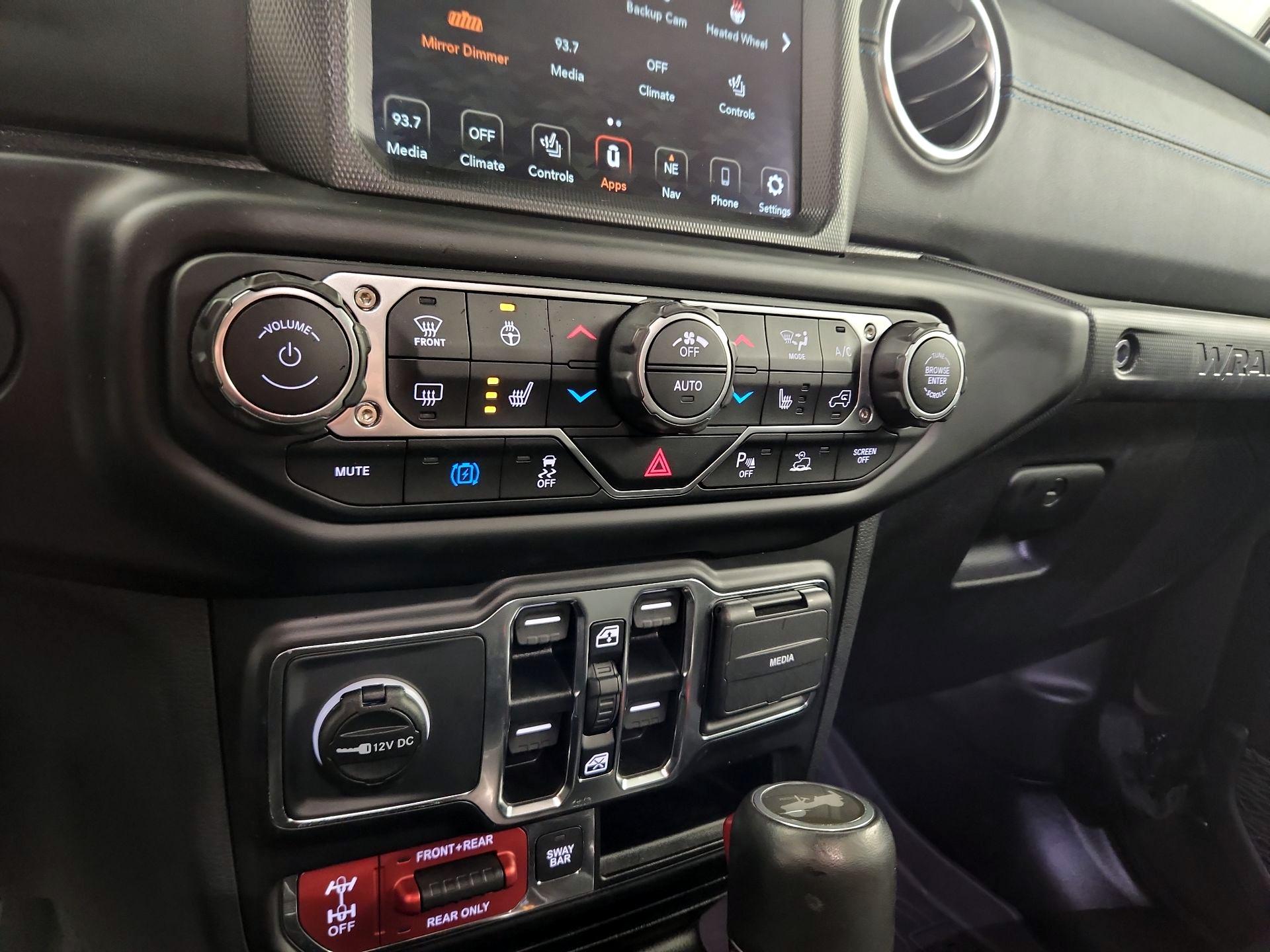 Thumbnail: 2021 Jeep Wrangler - 15