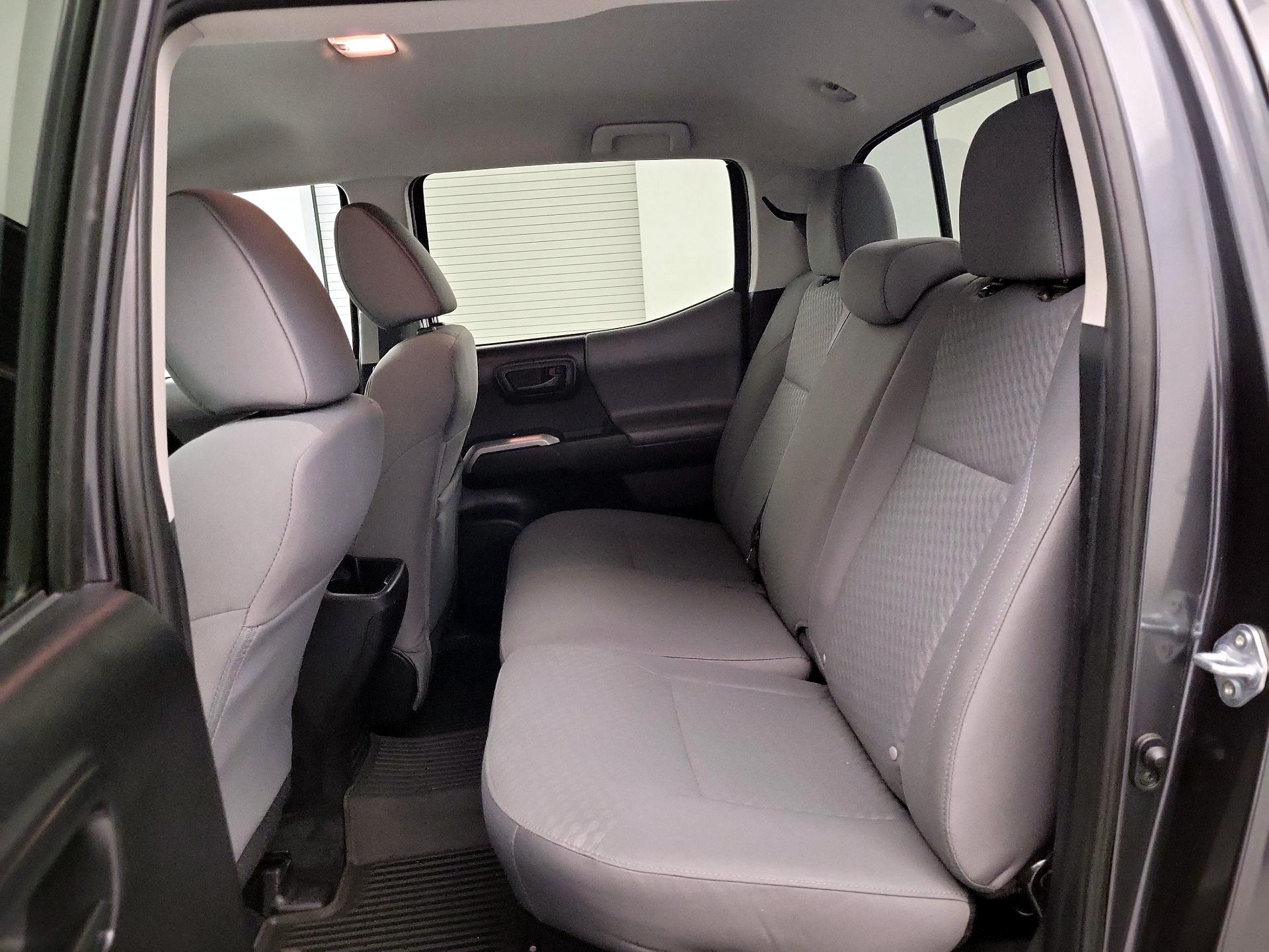 Thumbnail: 2022 Toyota Tacoma - 17