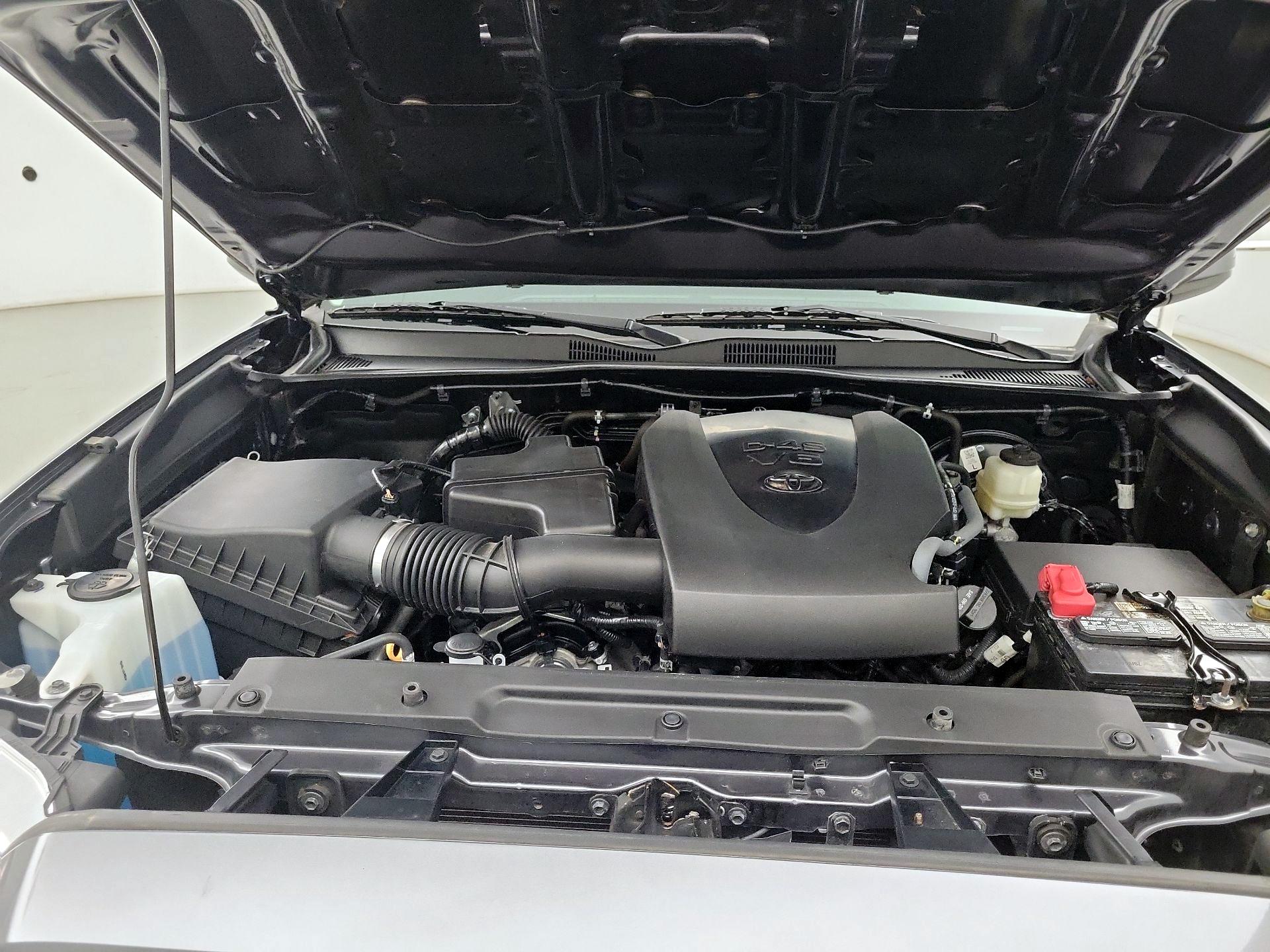 Thumbnail: 2022 Toyota Tacoma - 19