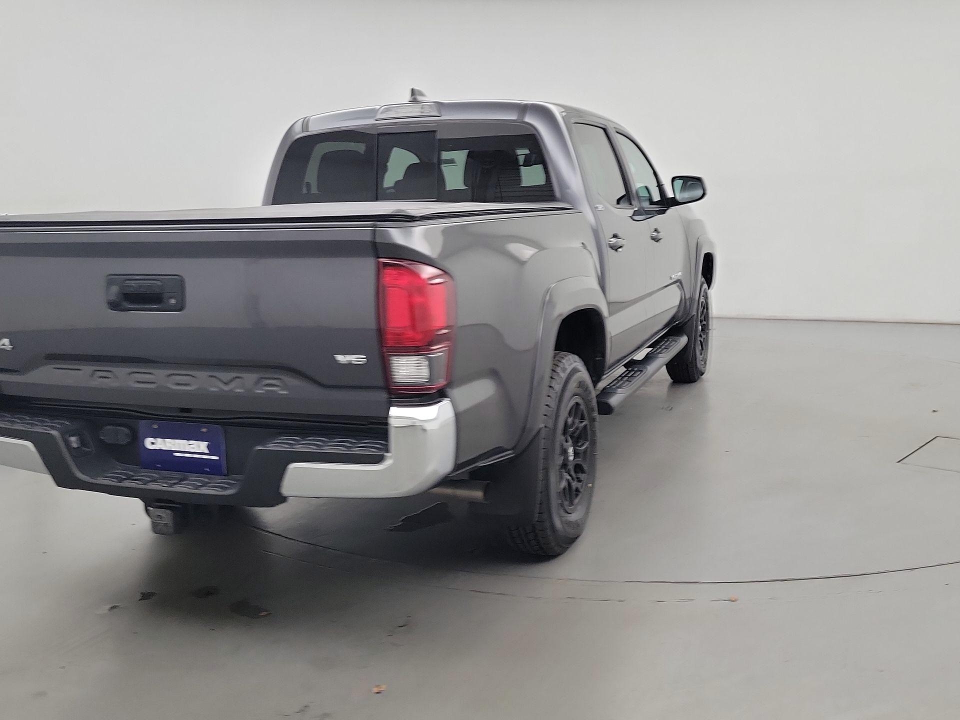 Thumbnail: 2022 Toyota Tacoma - 5