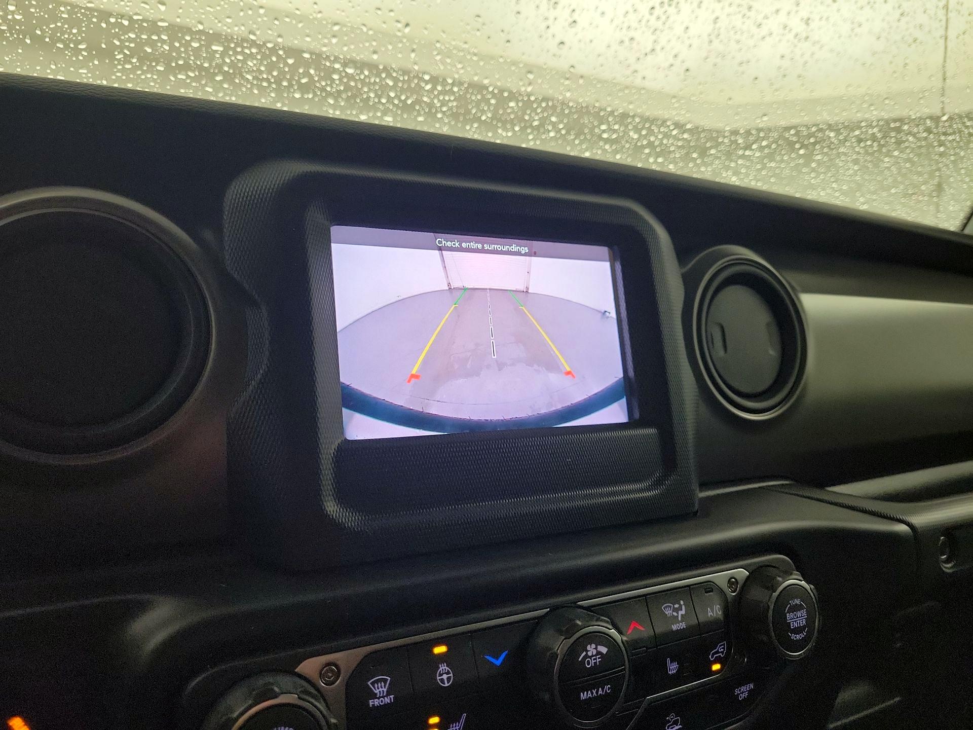 Thumbnail: 2022 Jeep Wrangler - 12