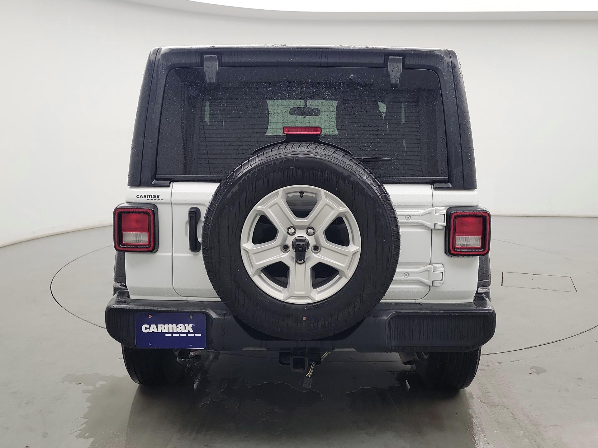 Thumbnail: 2022 Jeep Wrangler - 6