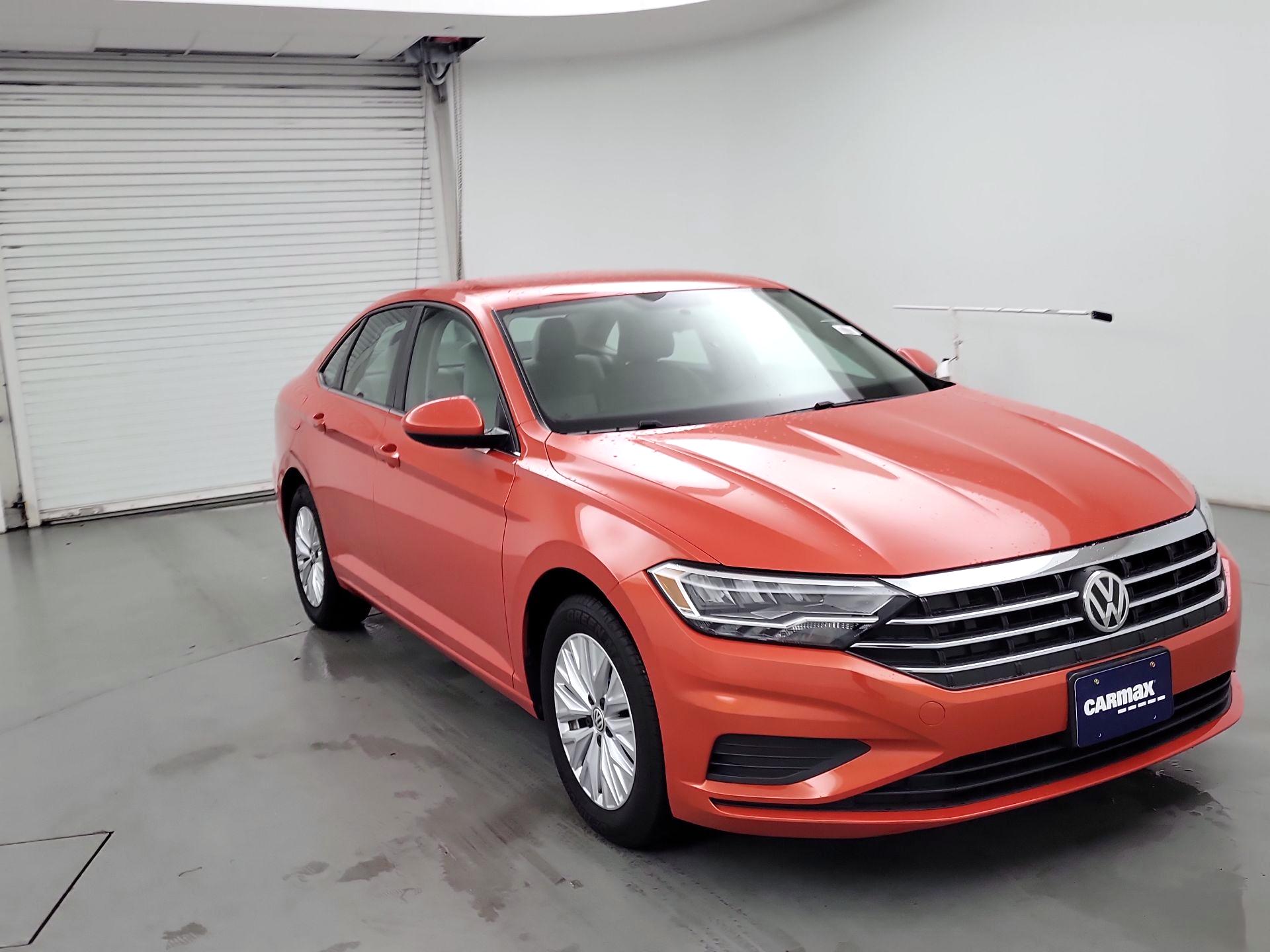 Thumbnail: 2020 Volkswagen Jetta - 1