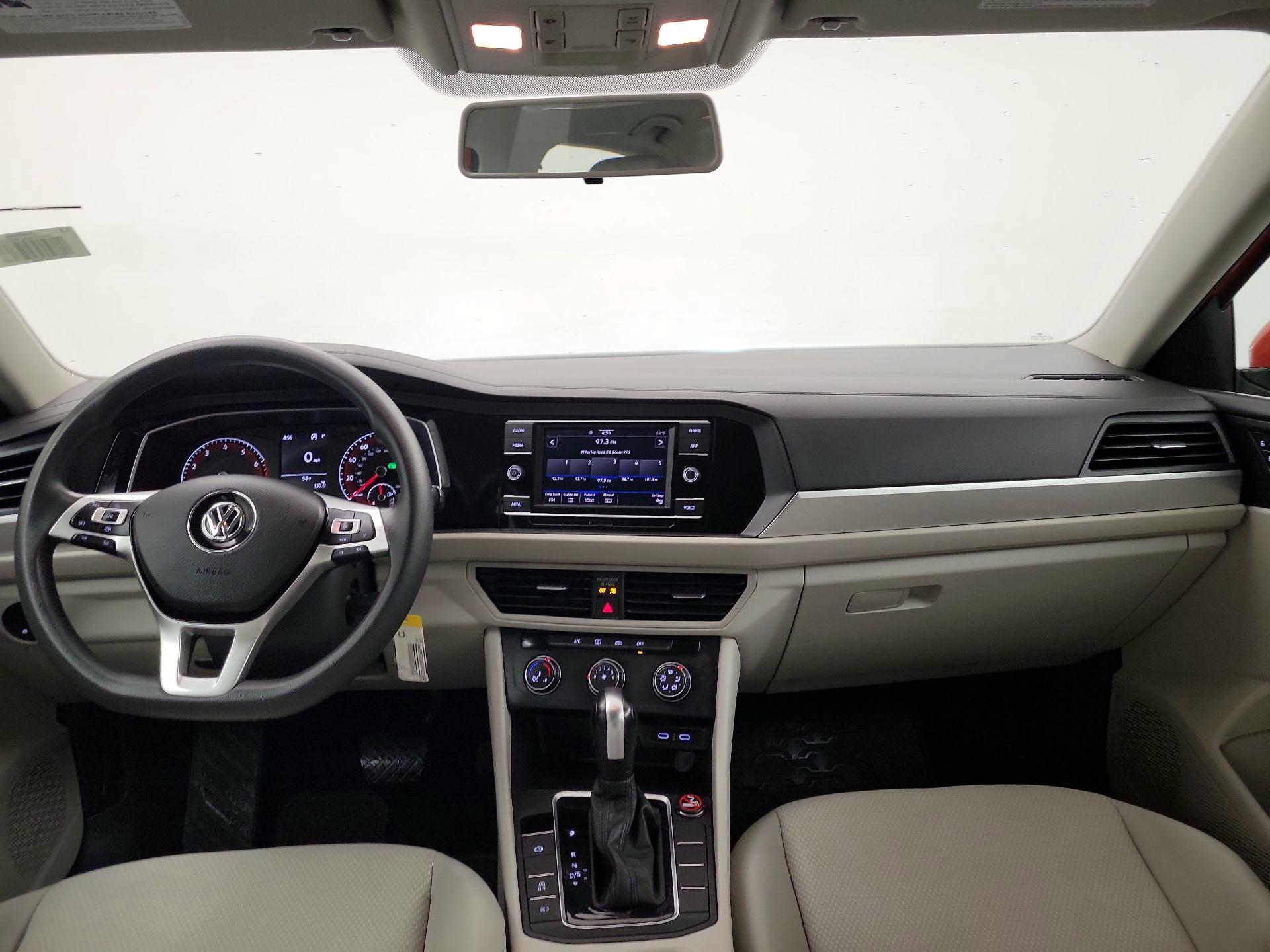 Thumbnail: 2020 Volkswagen Jetta - 8