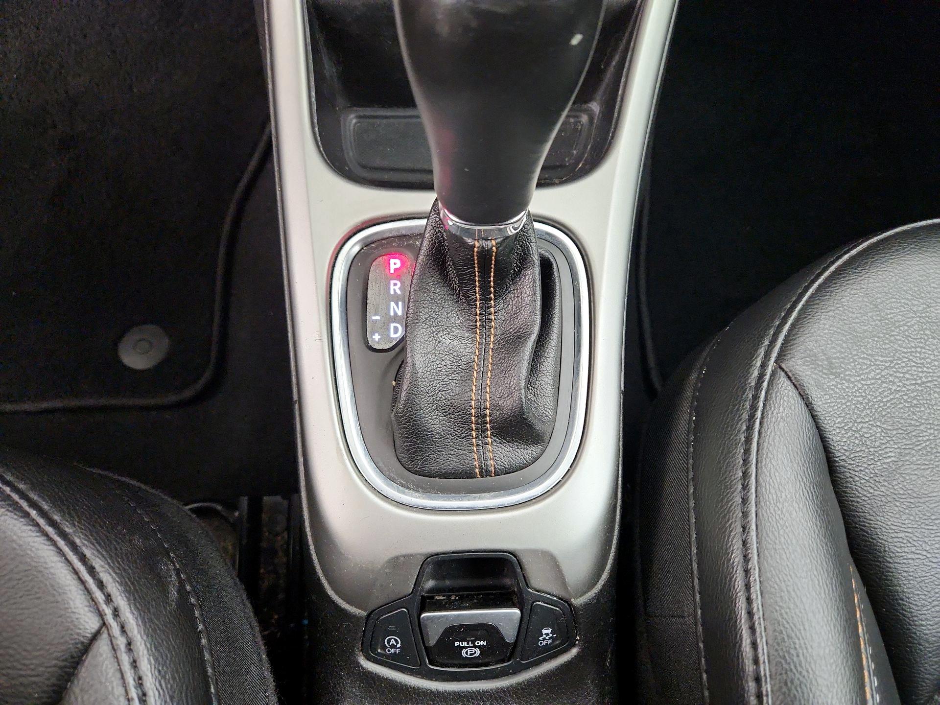 Thumbnail: 2021 Jeep Compass - 17