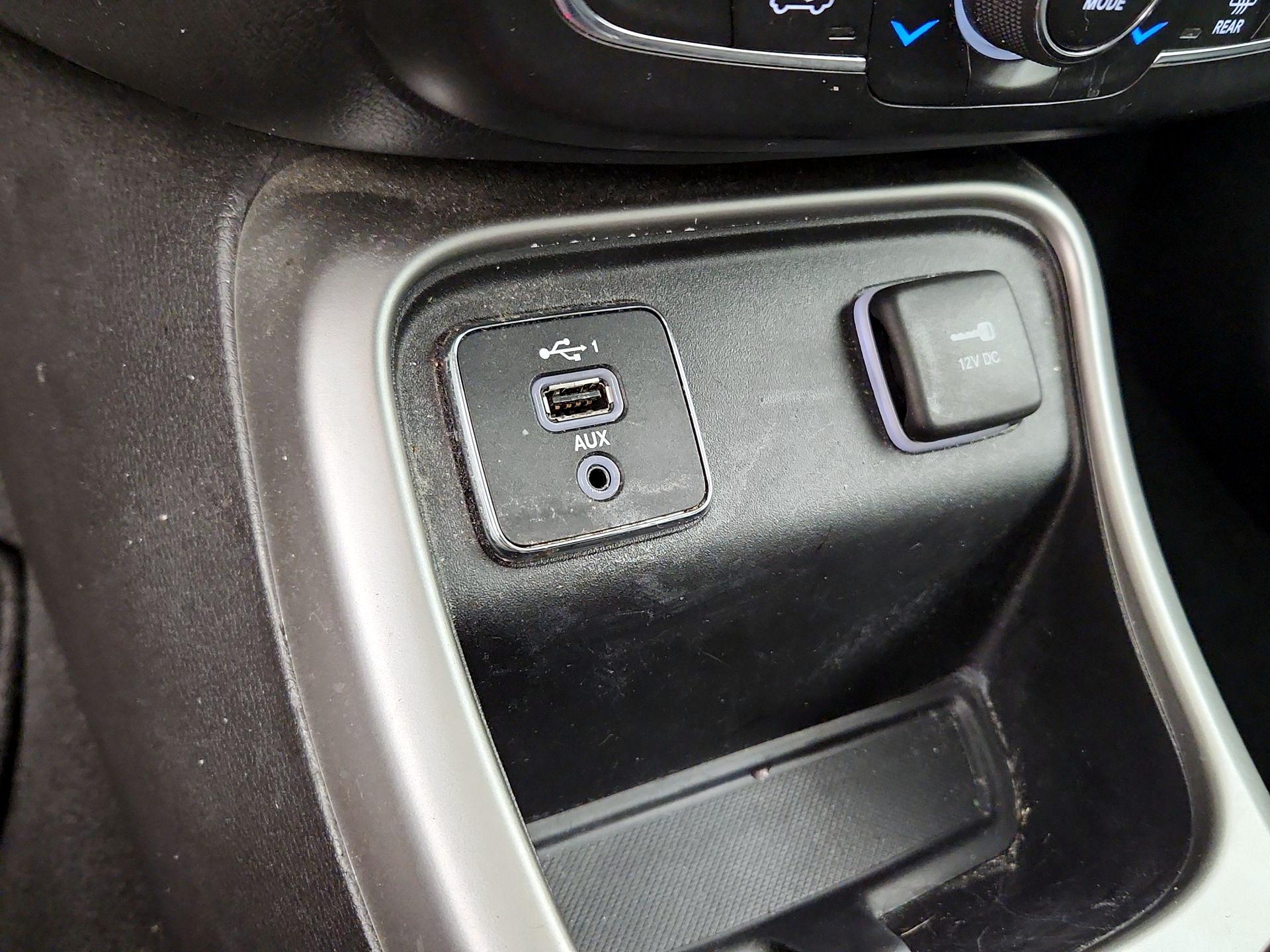 Thumbnail: 2021 Jeep Compass - 18