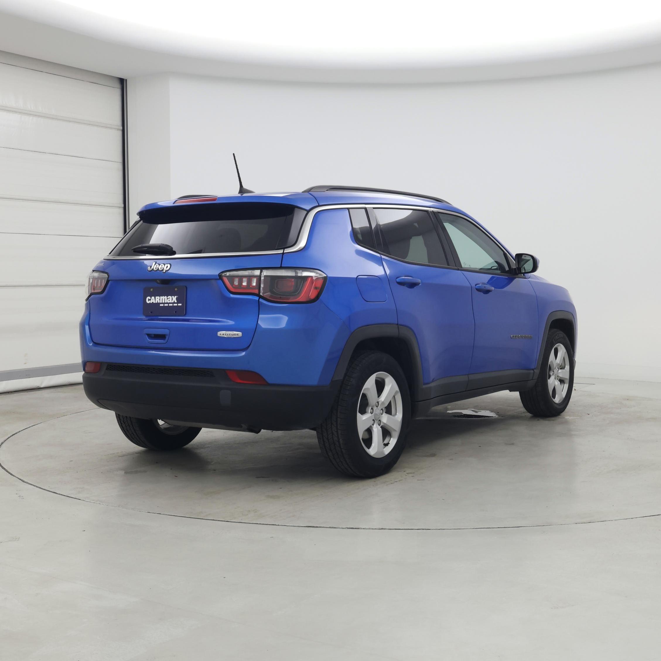 Thumbnail: 2021 Jeep Compass - 8