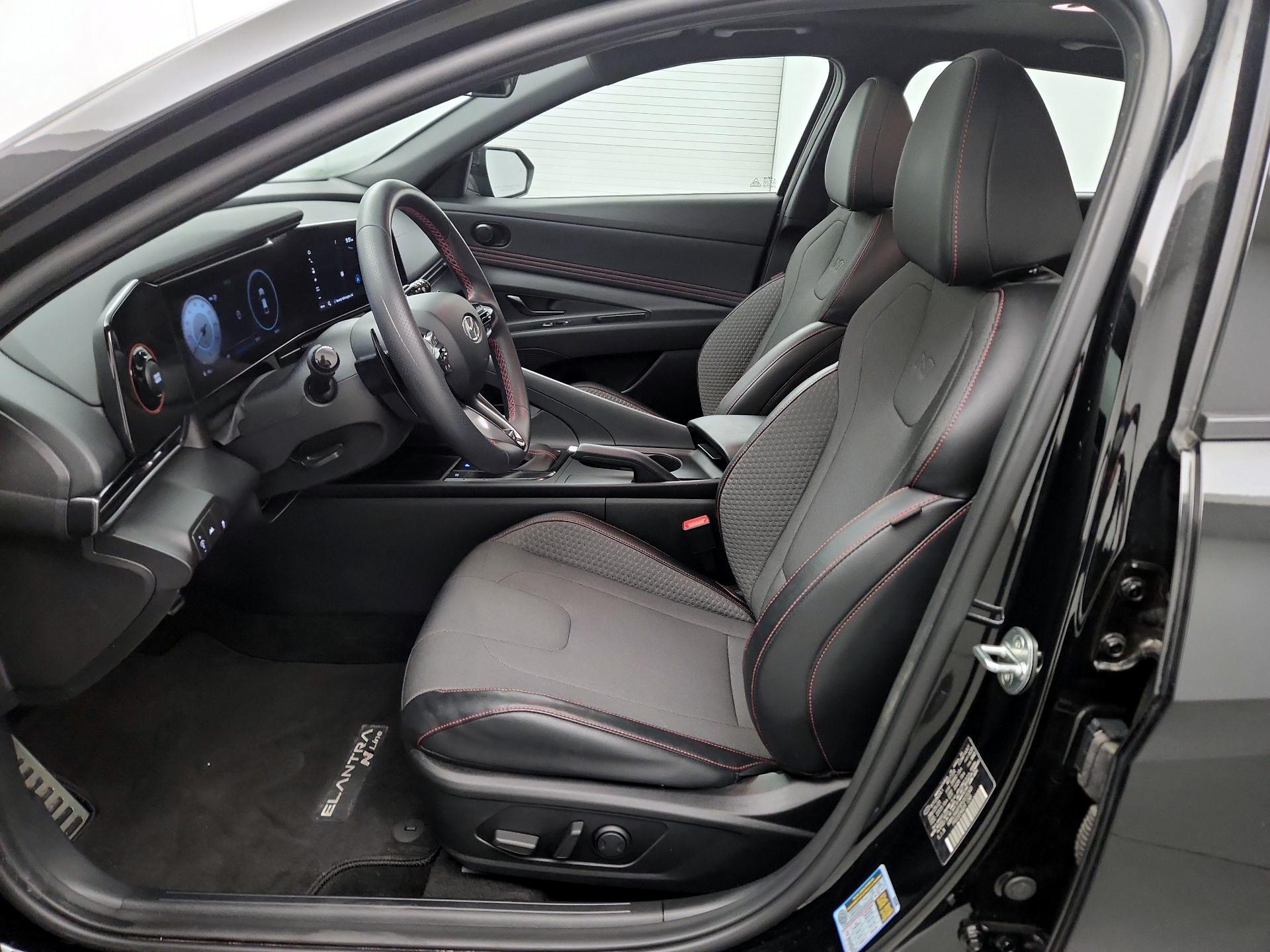 Thumbnail: 2023 Hyundai Elantra - 9