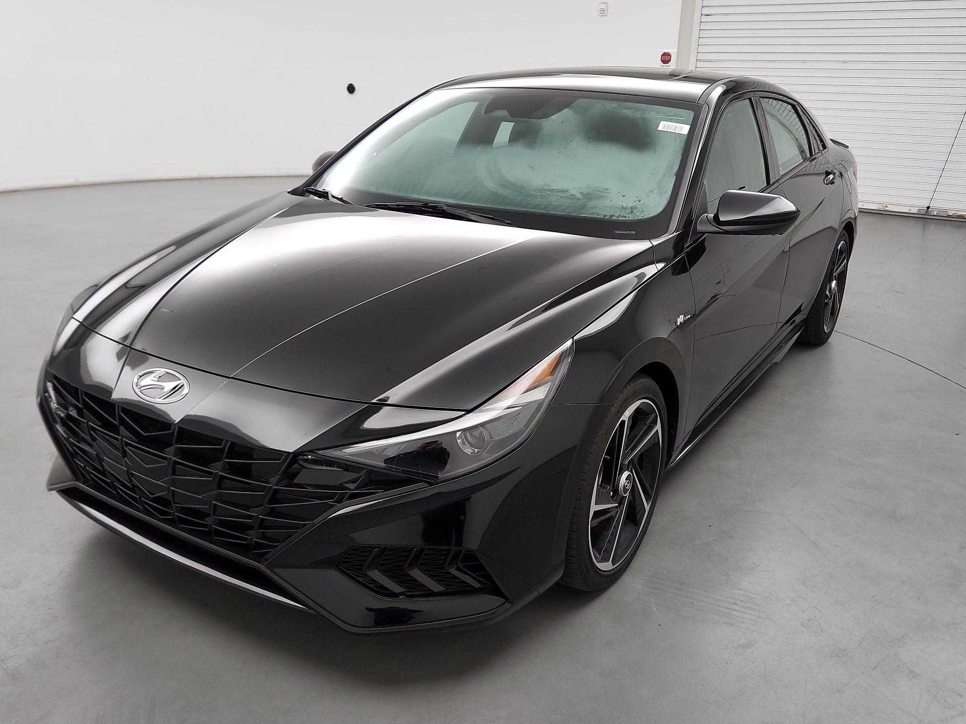 Thumbnail: 2023 Hyundai Elantra - 3