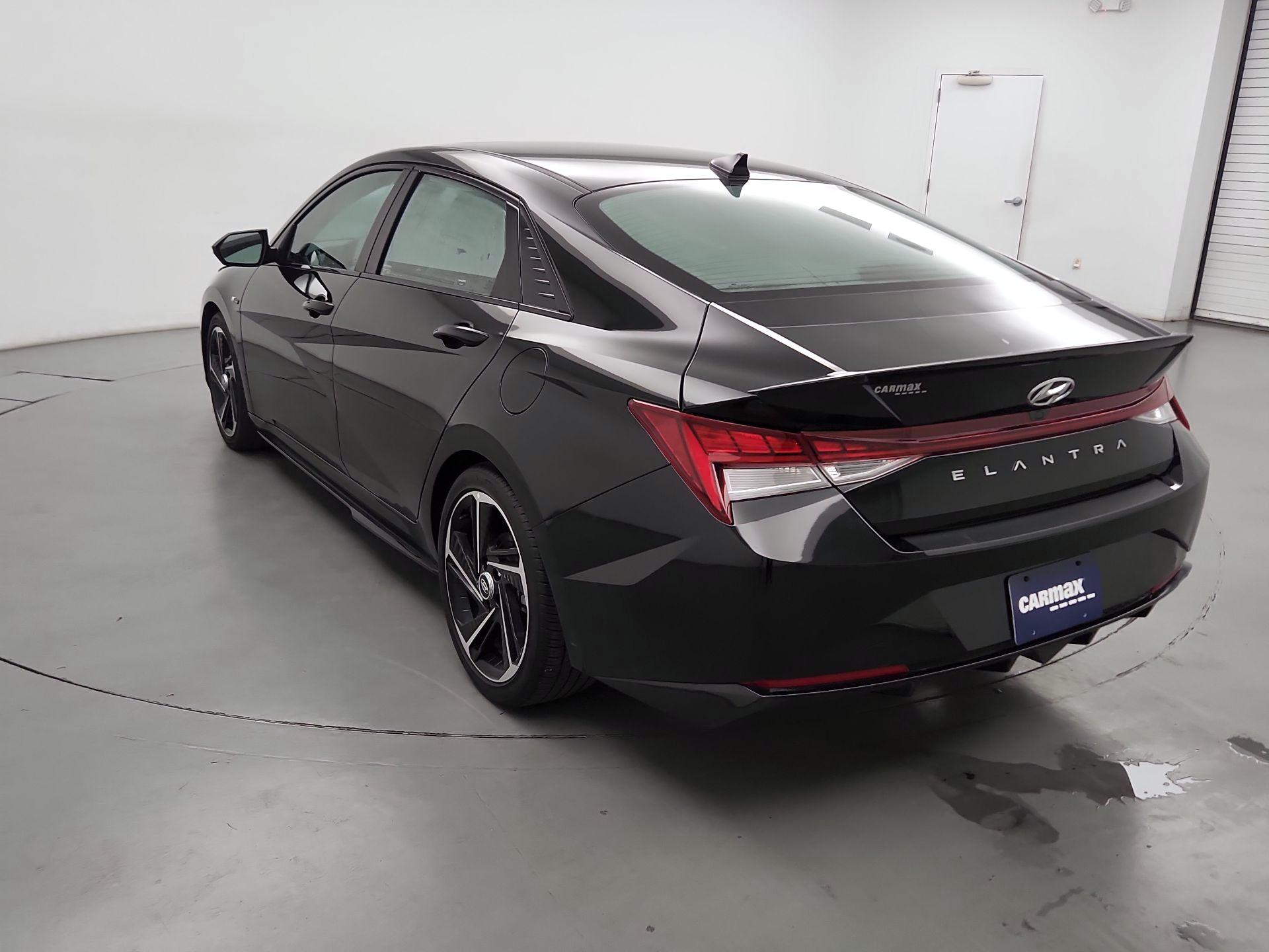 Thumbnail: 2023 Hyundai Elantra - 7