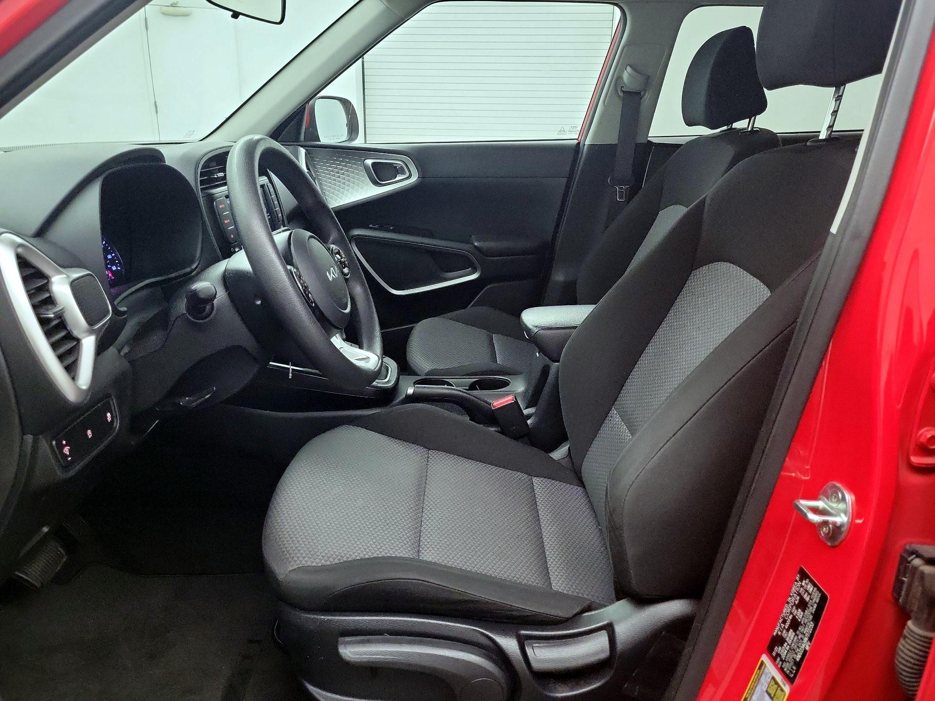 Thumbnail: 2022 Kia Soul - 9