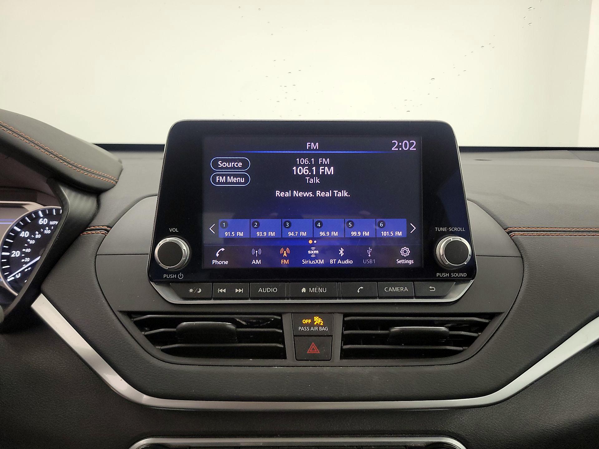 Thumbnail: 2020 Nissan Altima - 15