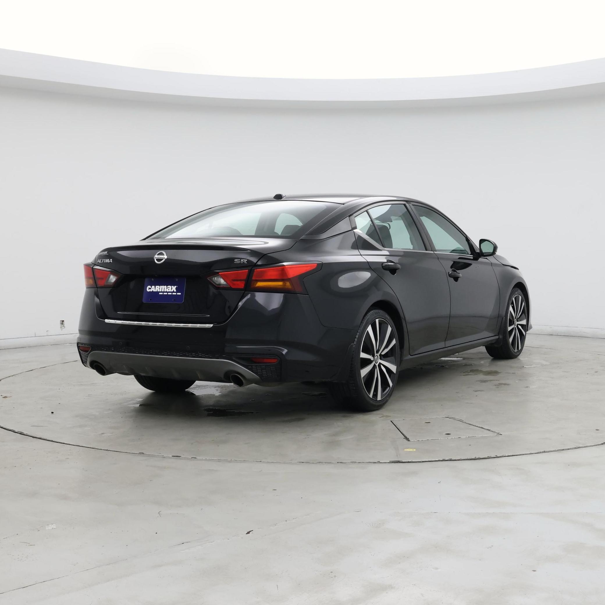 Thumbnail: 2020 Nissan Altima - 8