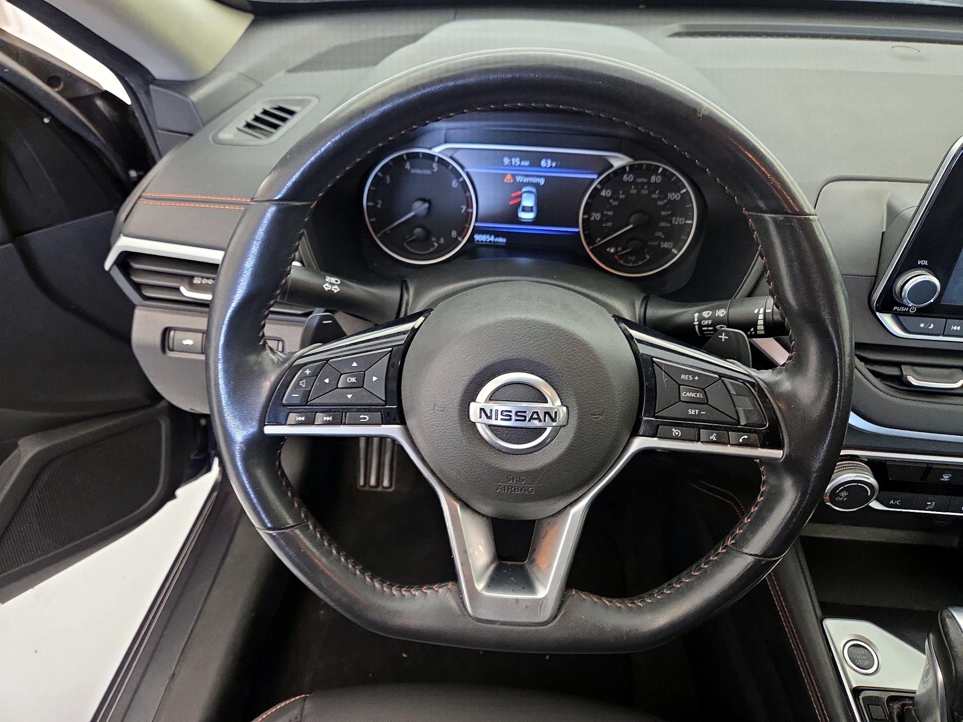 Thumbnail: 2020 Nissan Altima - 10