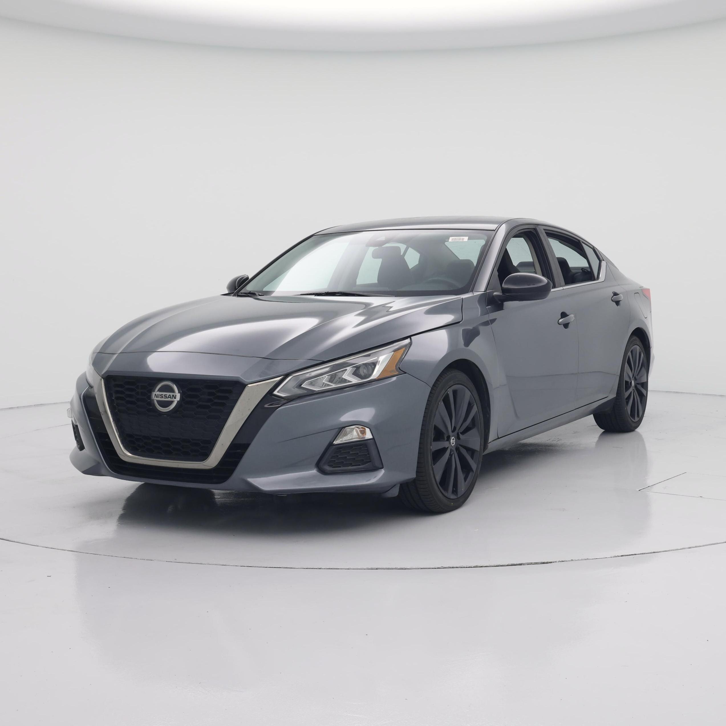 Thumbnail: 2020 Nissan Altima - 4