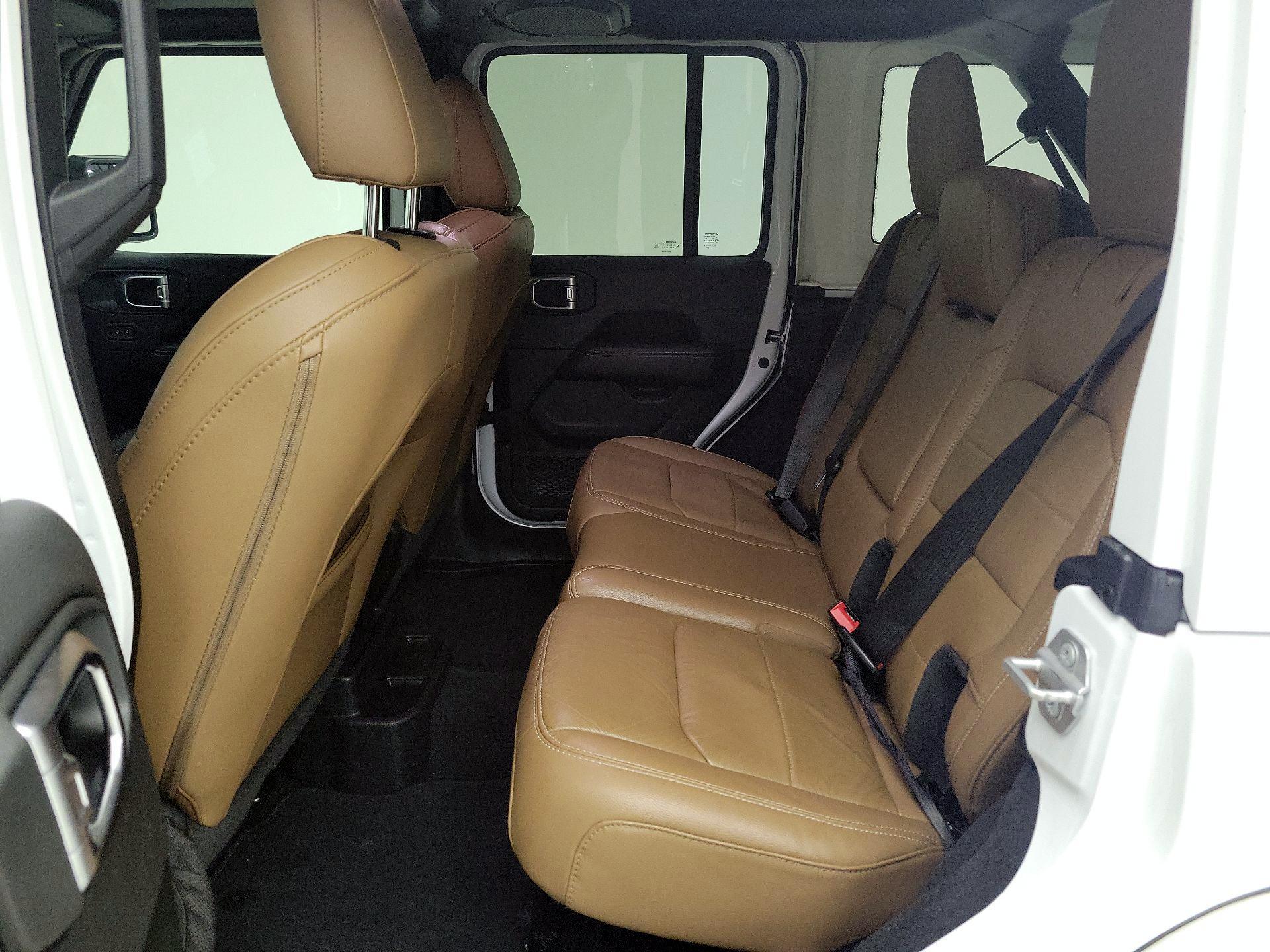 Thumbnail: 2021 Jeep Wrangler - 20