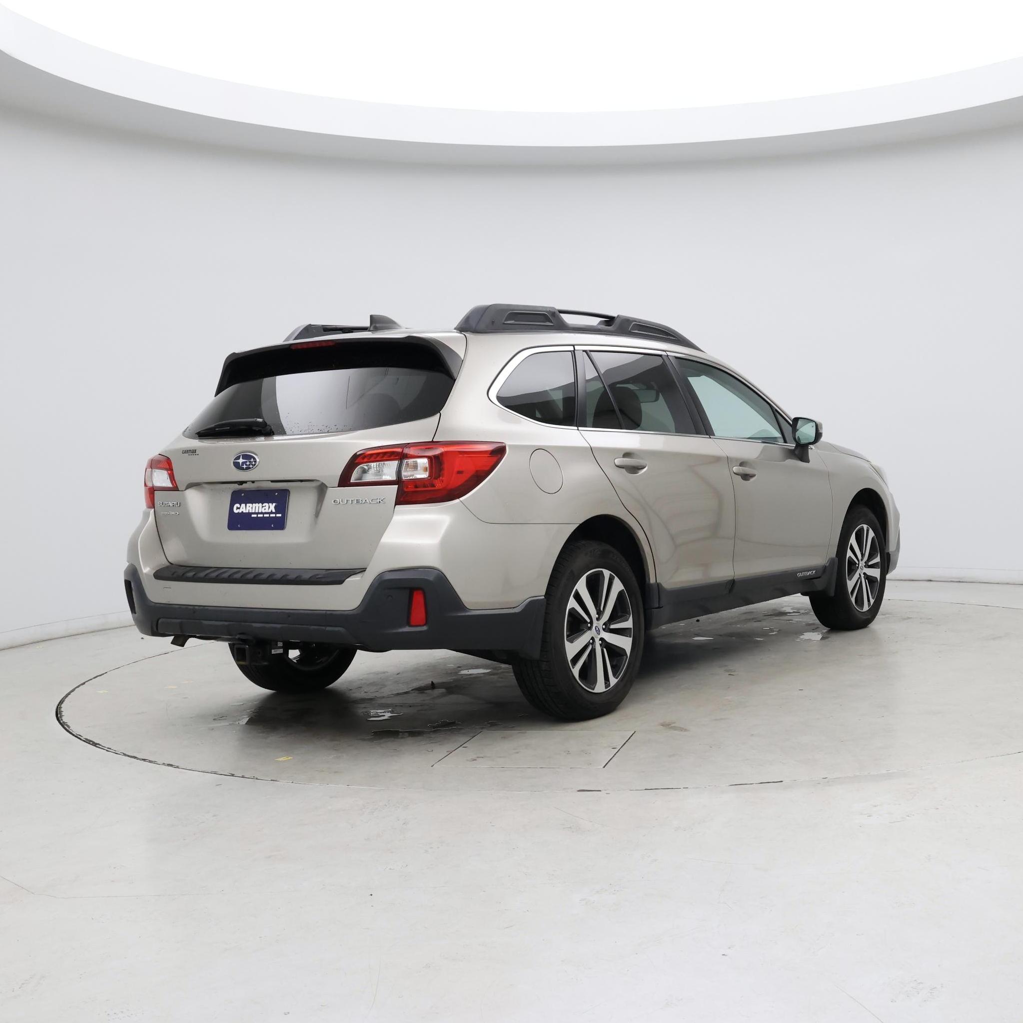 Thumbnail: 2018 Subaru Outback - 8