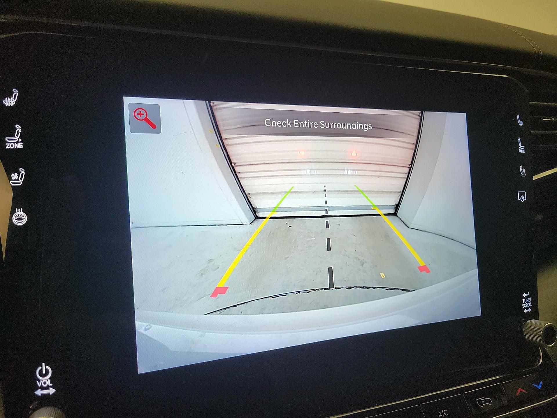 Thumbnail: 2023 Jeep Wagoneer - 15